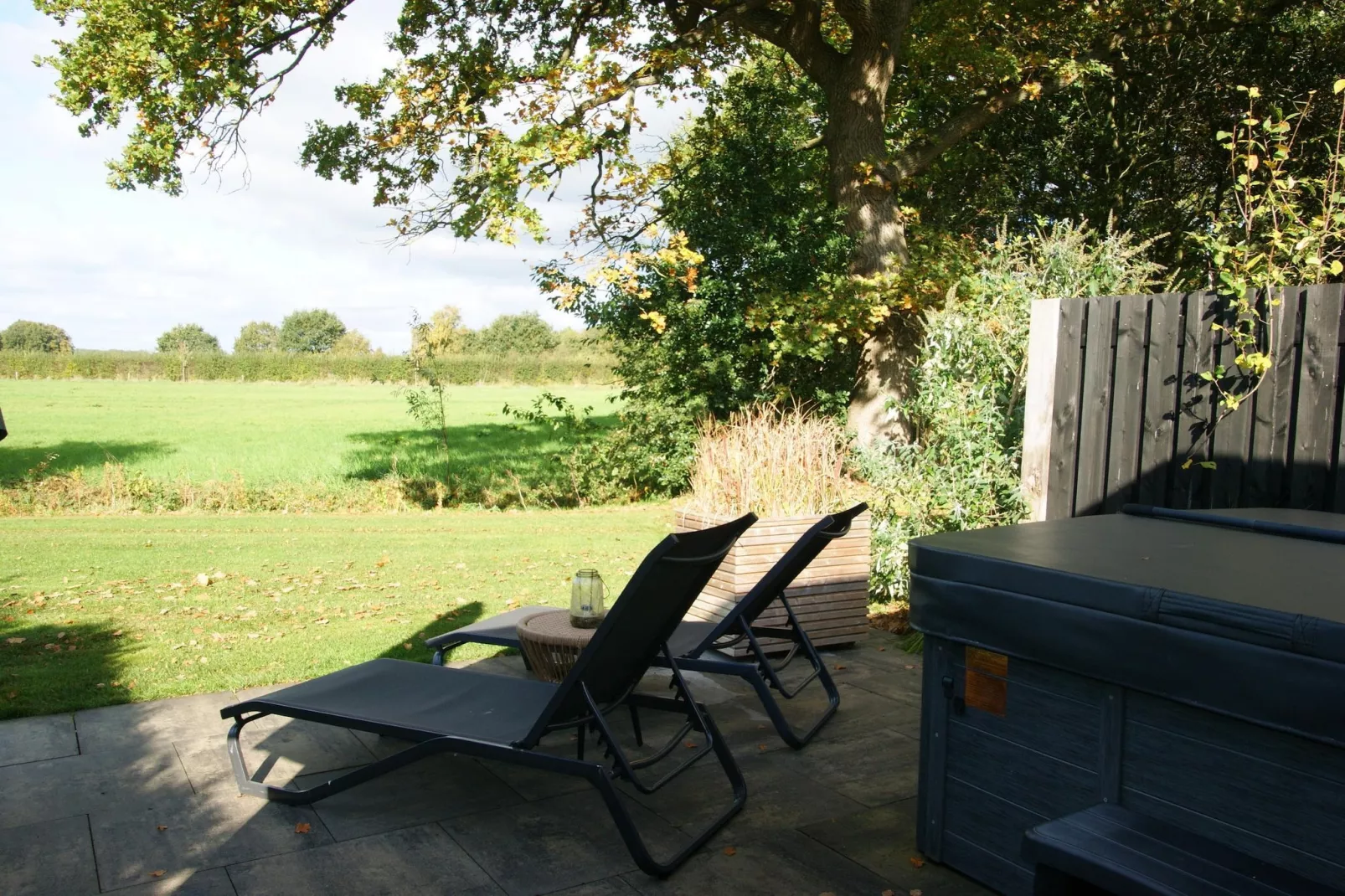 Wellnesslodge Specht 2p-Tuinen zomer