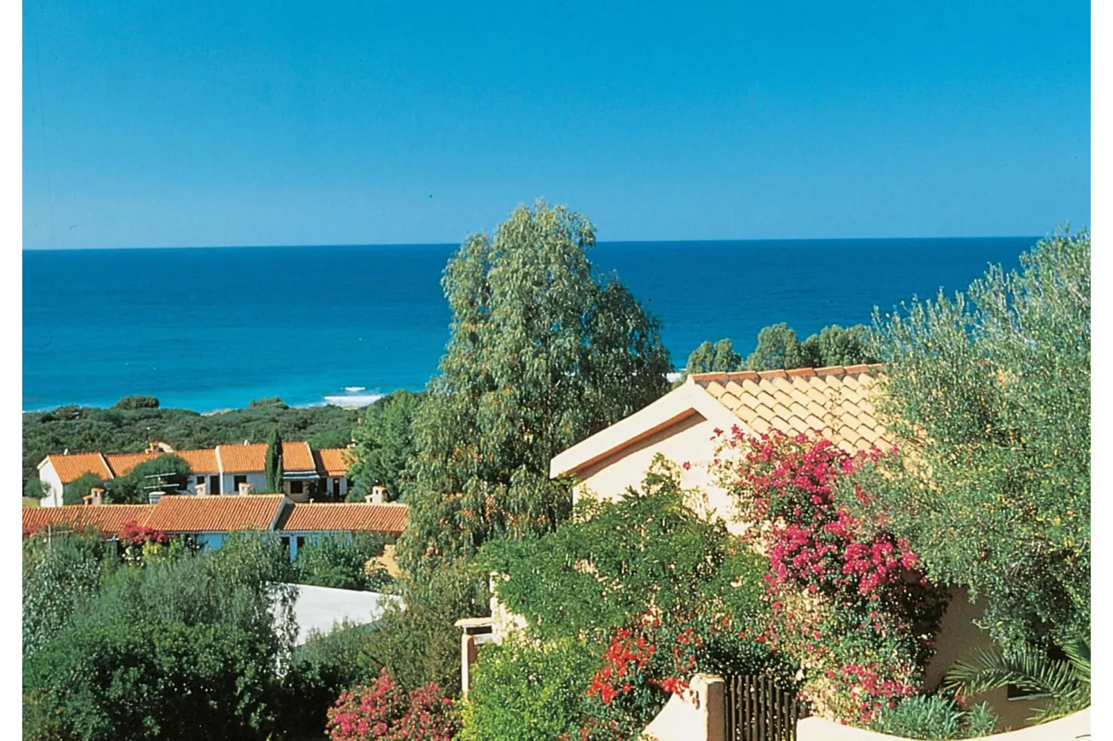 APPARTAMENTI TIFFANY APARTMENT 3 BEDROOMS - 6 PAX R6-Uitzicht zomer