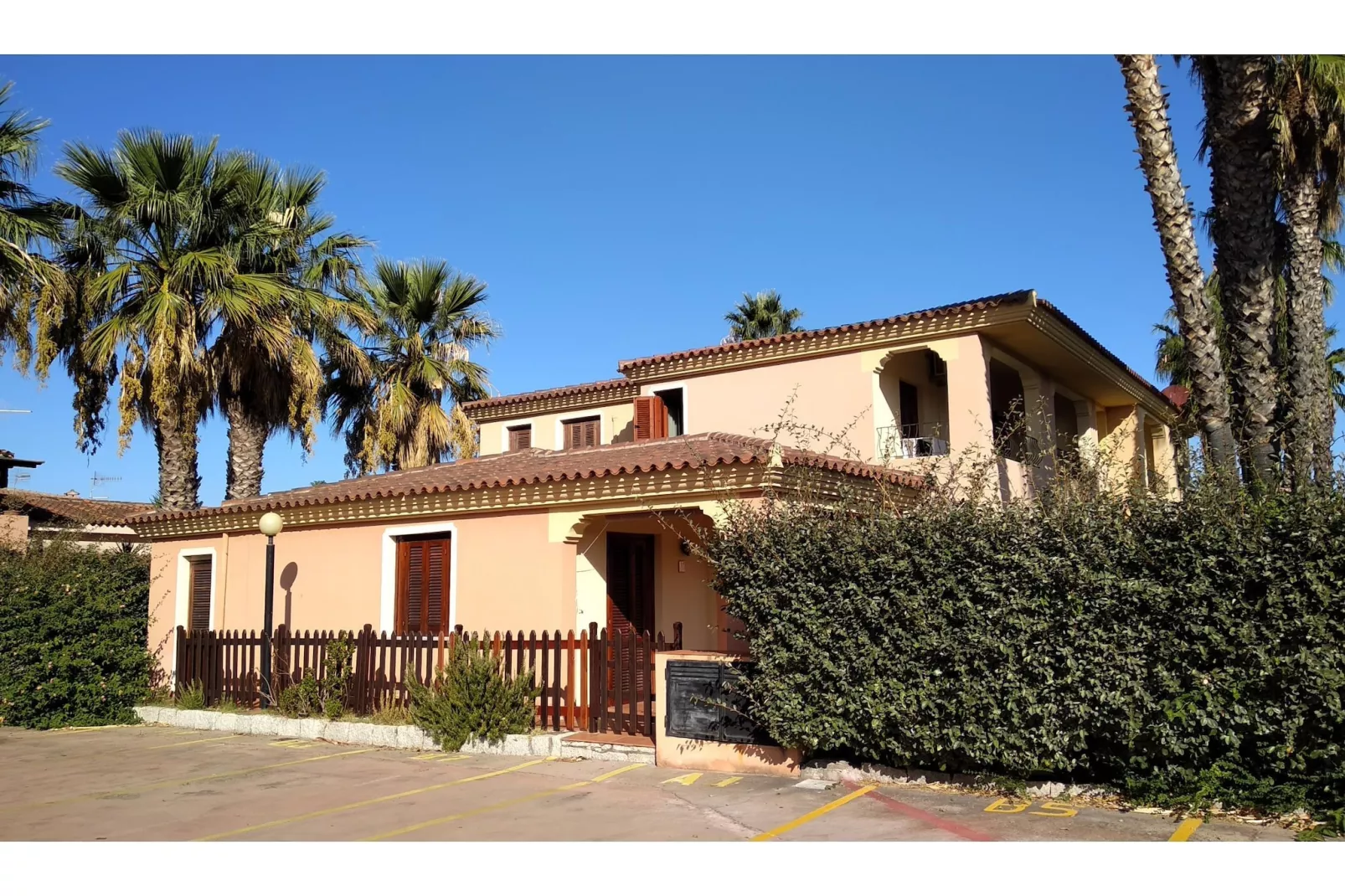 APPARTAMENTI TIFFANY APARTMENT 3 BEDROOMS - 6 PAX R6-Buitenkant zomer