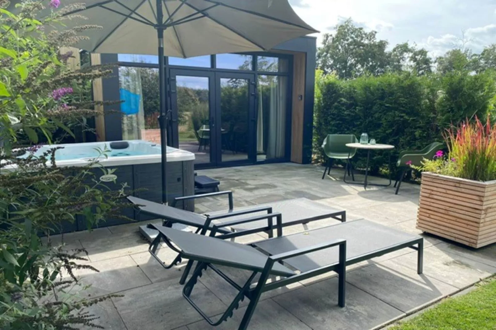 Wellnesslodge Specht 2p-Terrasbalkon