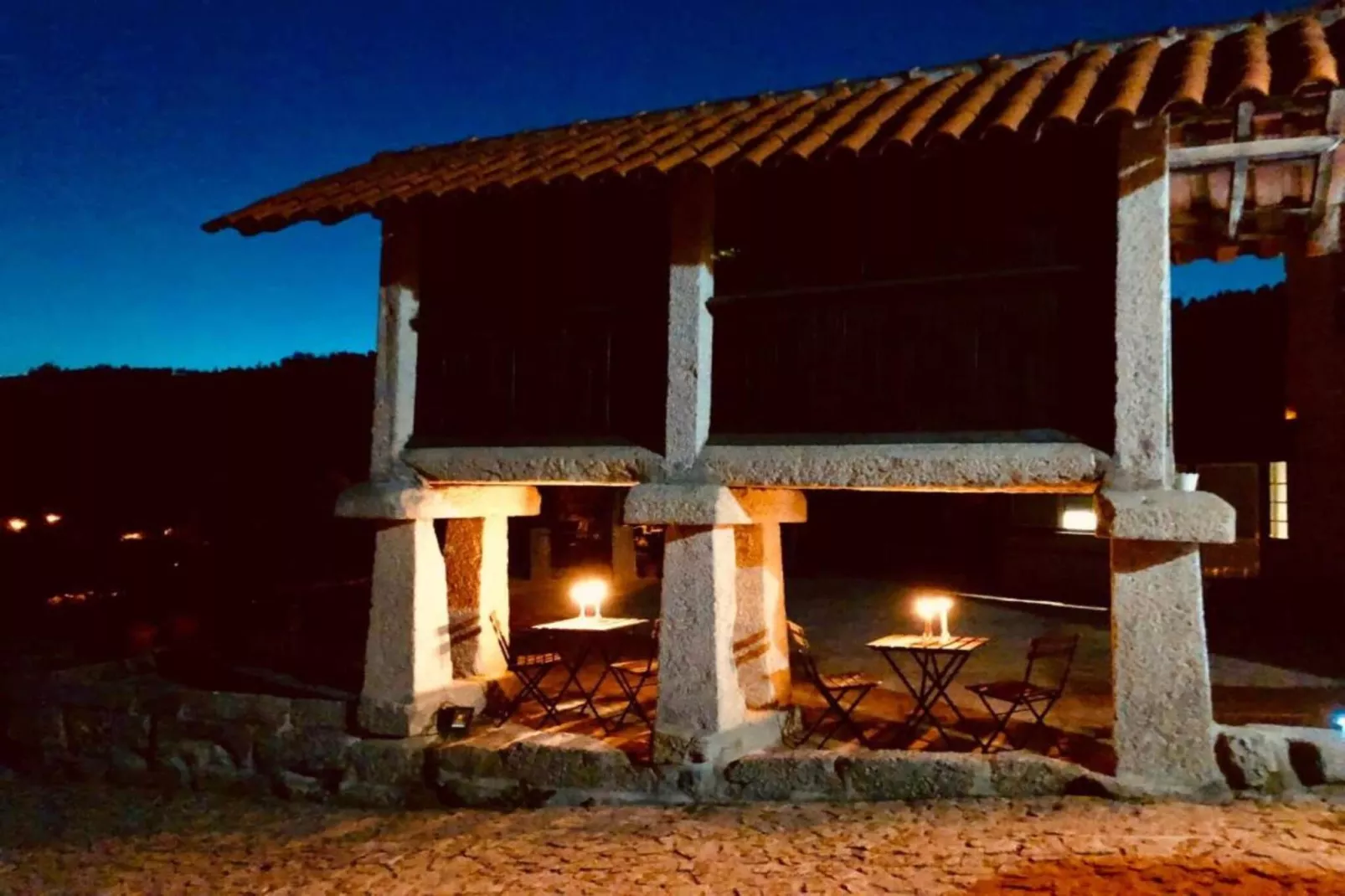 Casa da Ventozella/Suite with Hydromassage Shower-Terrasbalkon