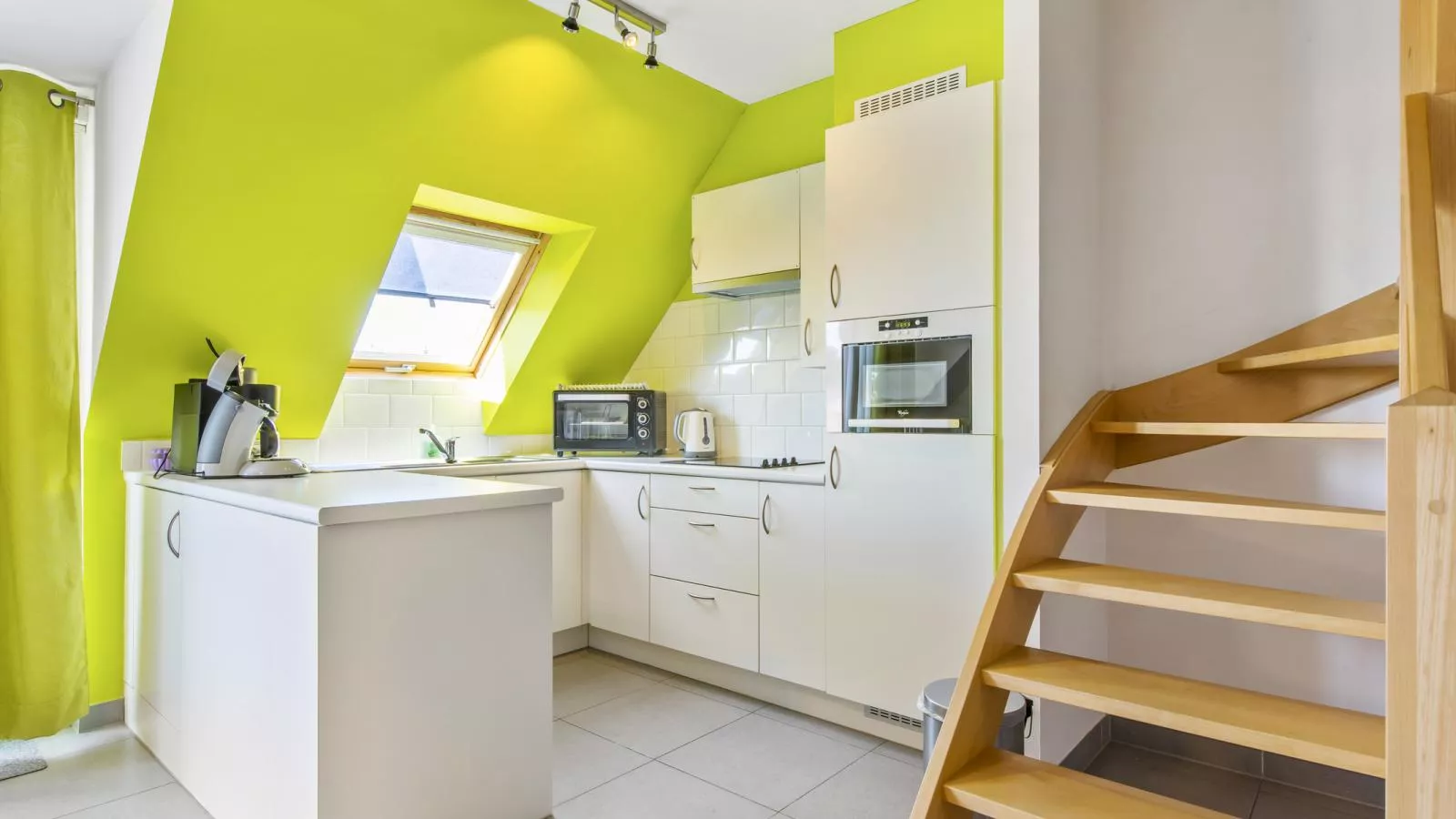 Piazza - 0402 + Parking 4