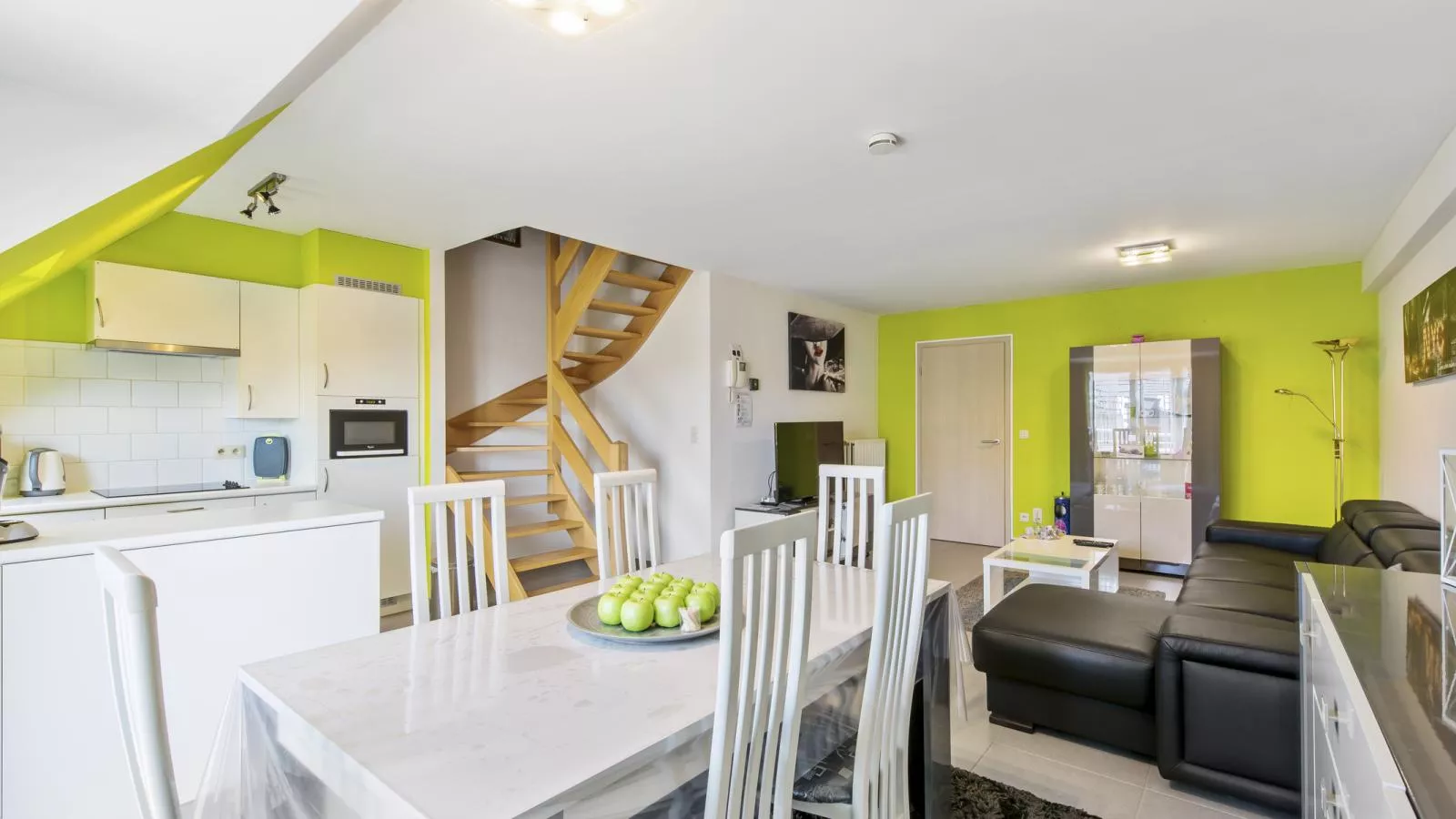 Piazza - 0402 + Parking 4