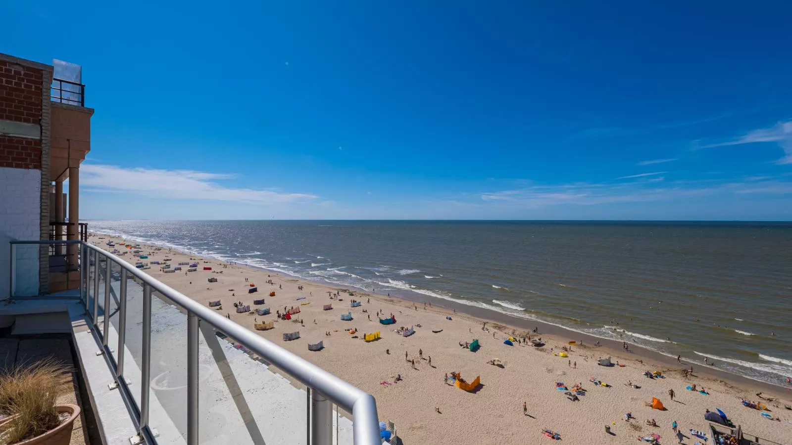 Lakme - 0801 + box 16 (Villa Georges II)