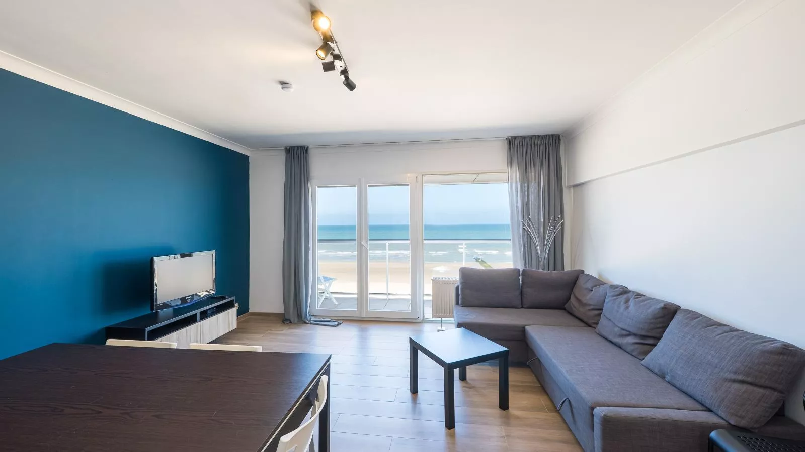 Pearl Beach - 0504 + box 12-Woonkamer