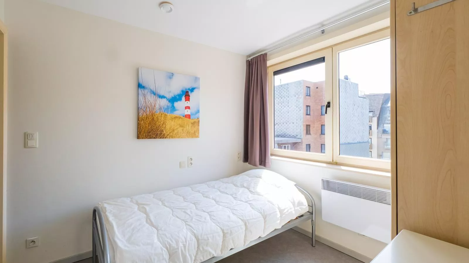 Princess I - 0302 + box 214 (Casino Parking)-Slaapkamer