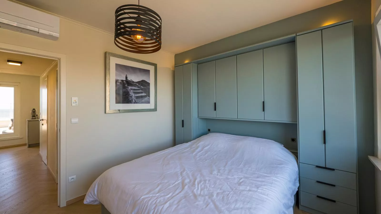 Lakme - 0801 + box 16 (Villa Georges II)