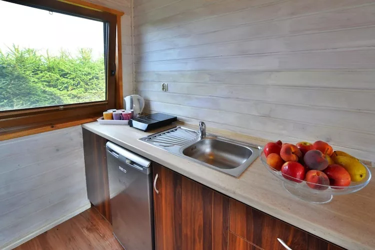 Piętrowe domki wakacyjne dla 5 osób w Bobolinie