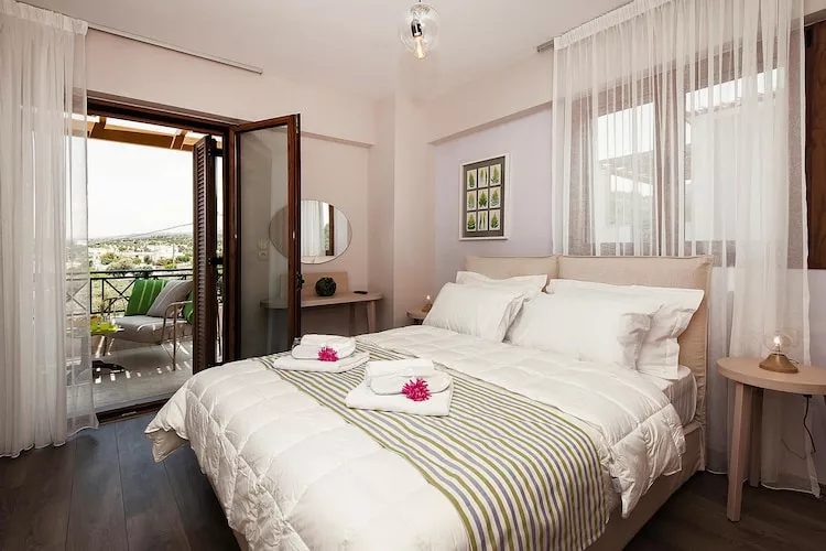 Holiday home Adele-Villa Harmony of Nature-Slaapkamer