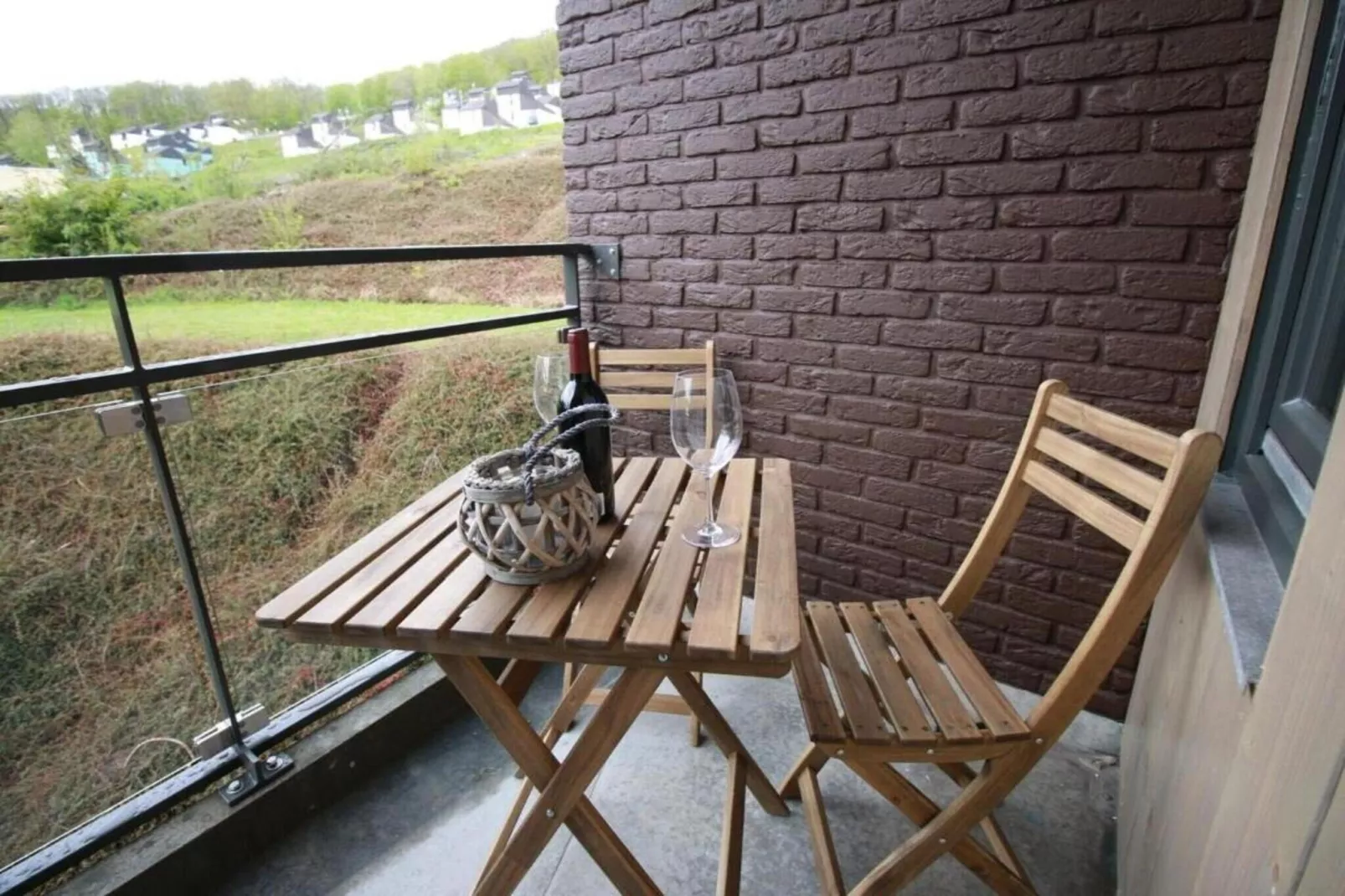 Comfort Eingang 6P - Basic - Terrasbalkon