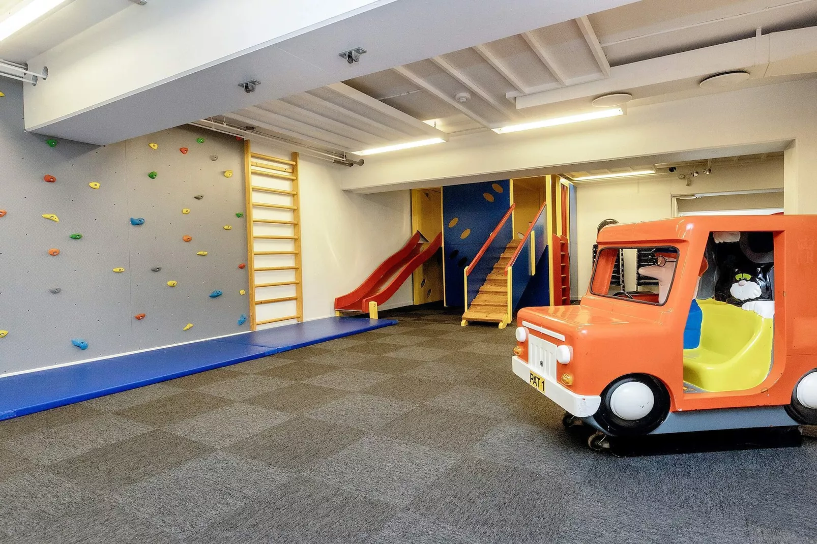 2½ room 1 st floor-Binnen