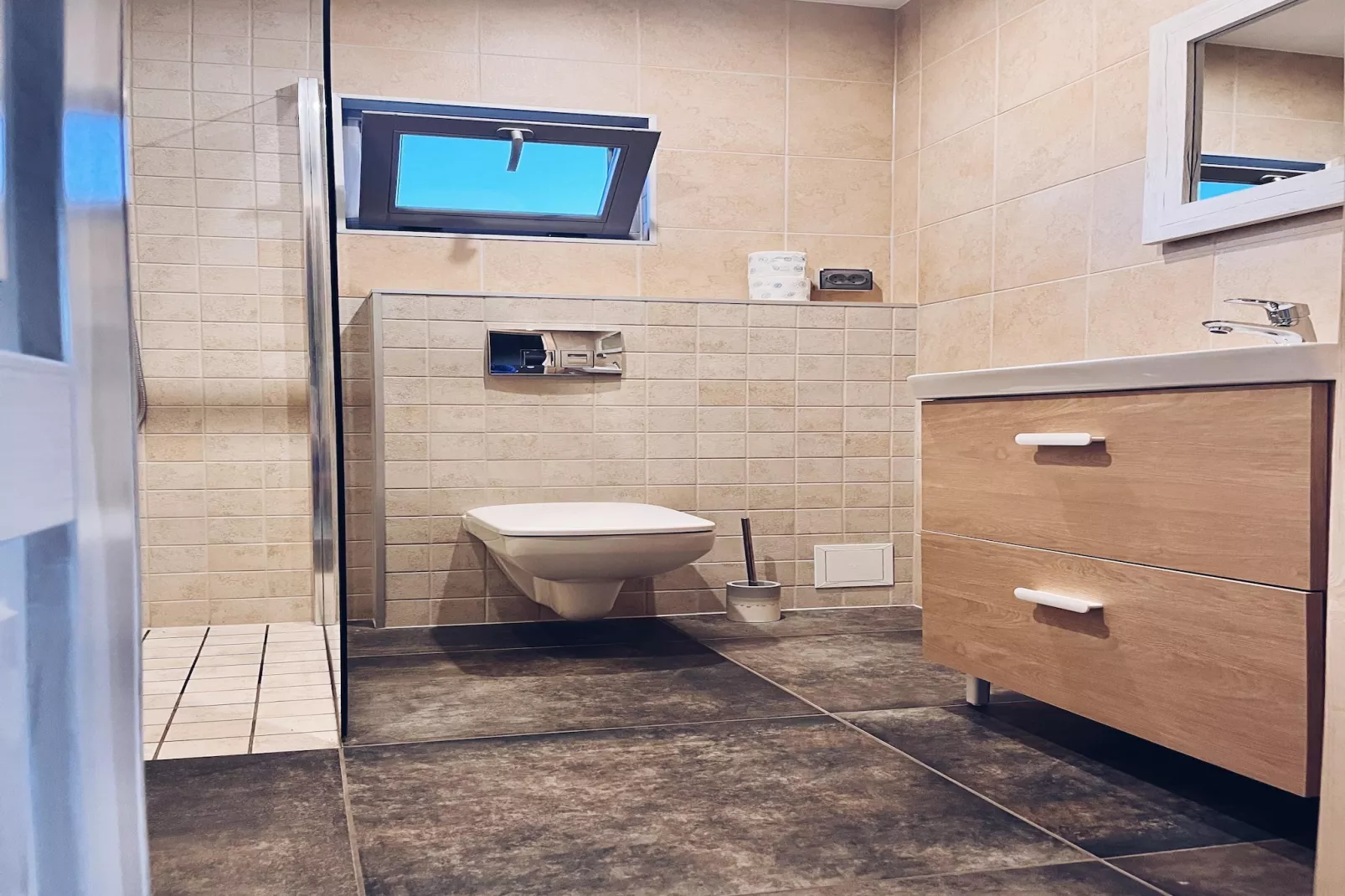 Komfortowe domy wypoczynkowe w Niechorzu Spacerowa 37-Badkamer