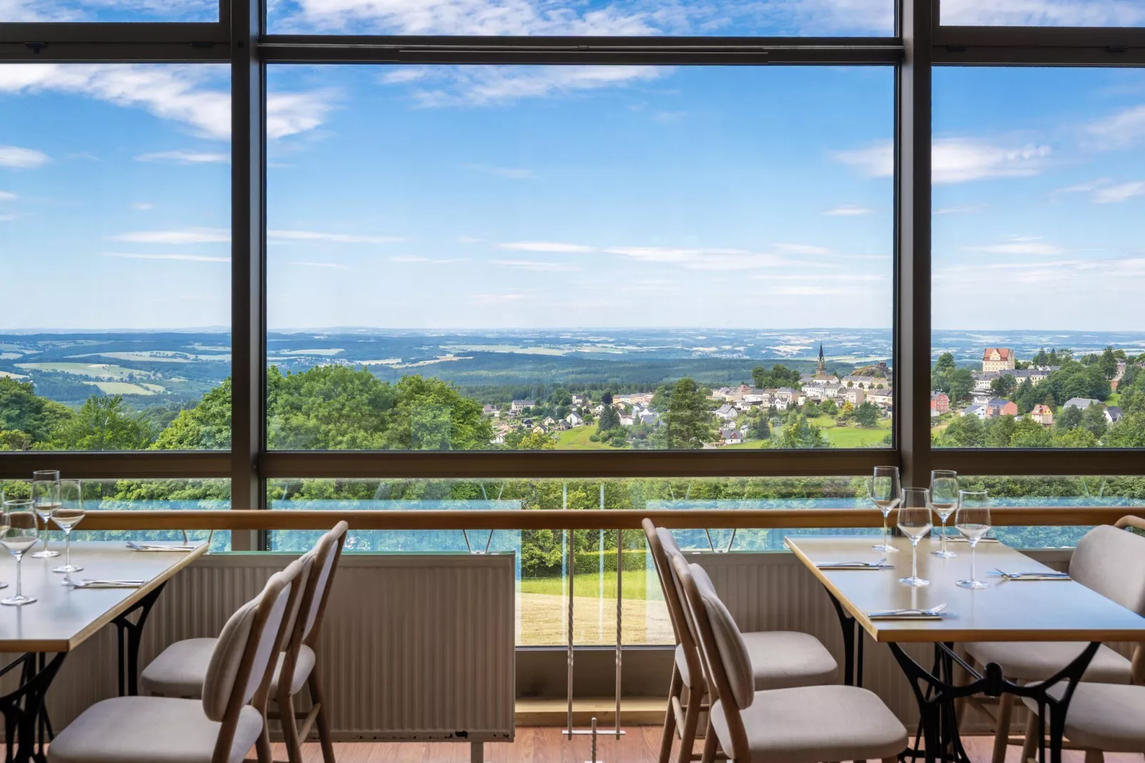 IFA Schöneck Ferienpark - 2 Raum App View/ AP2V mit Balkon - Parkfaciliteiten