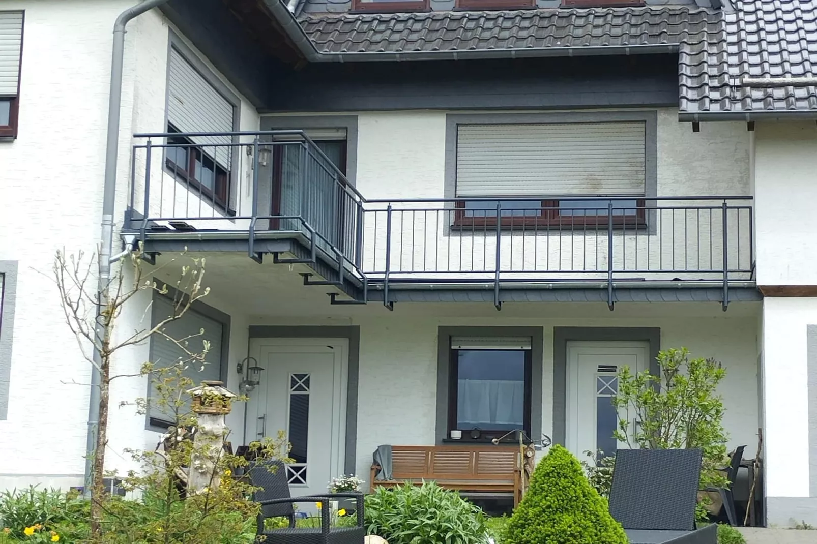 Ferienwohnung Winkel in der Vulkaneifel-Buitenkant zomer