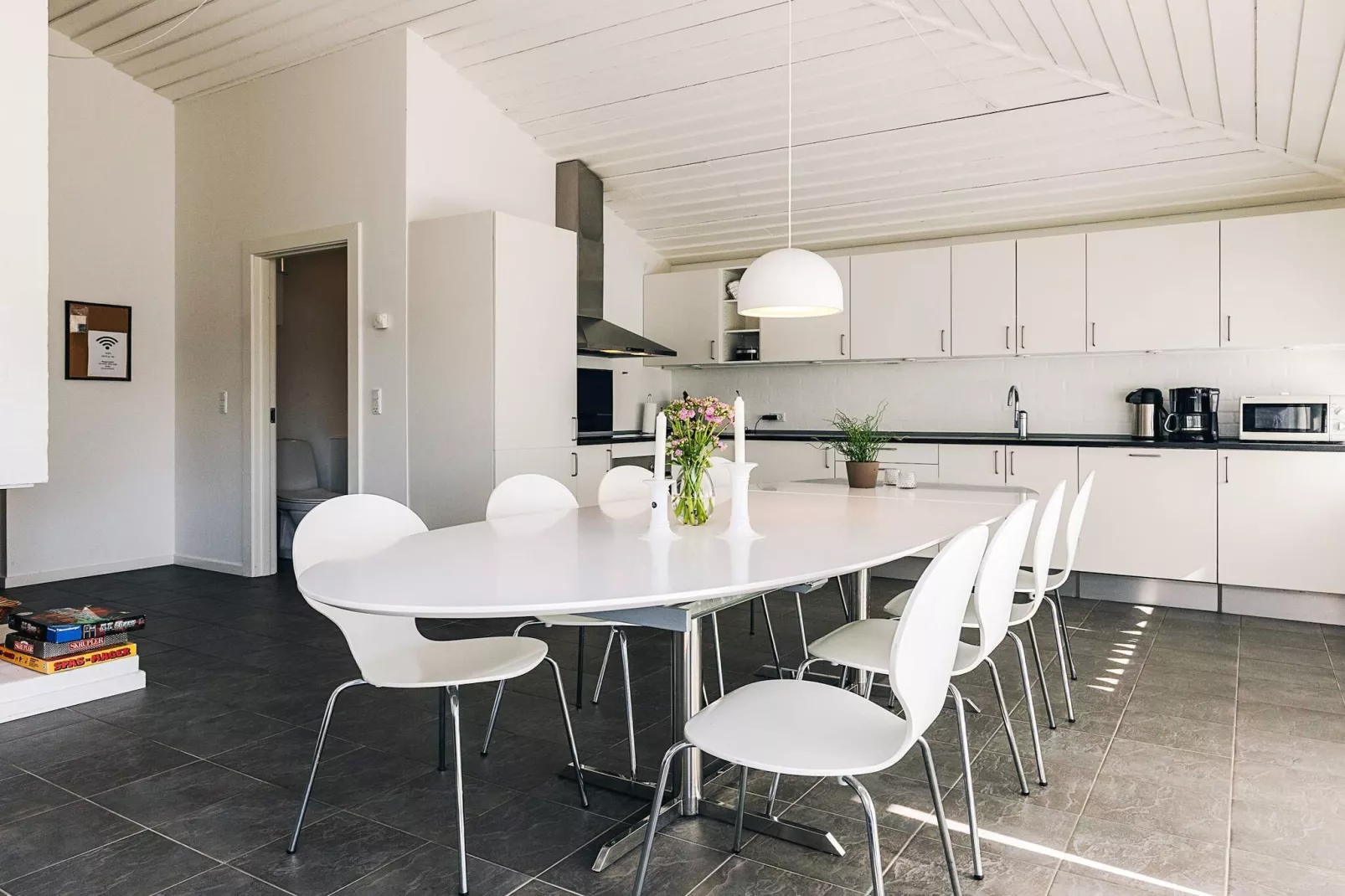 2 room Standard-Binnen