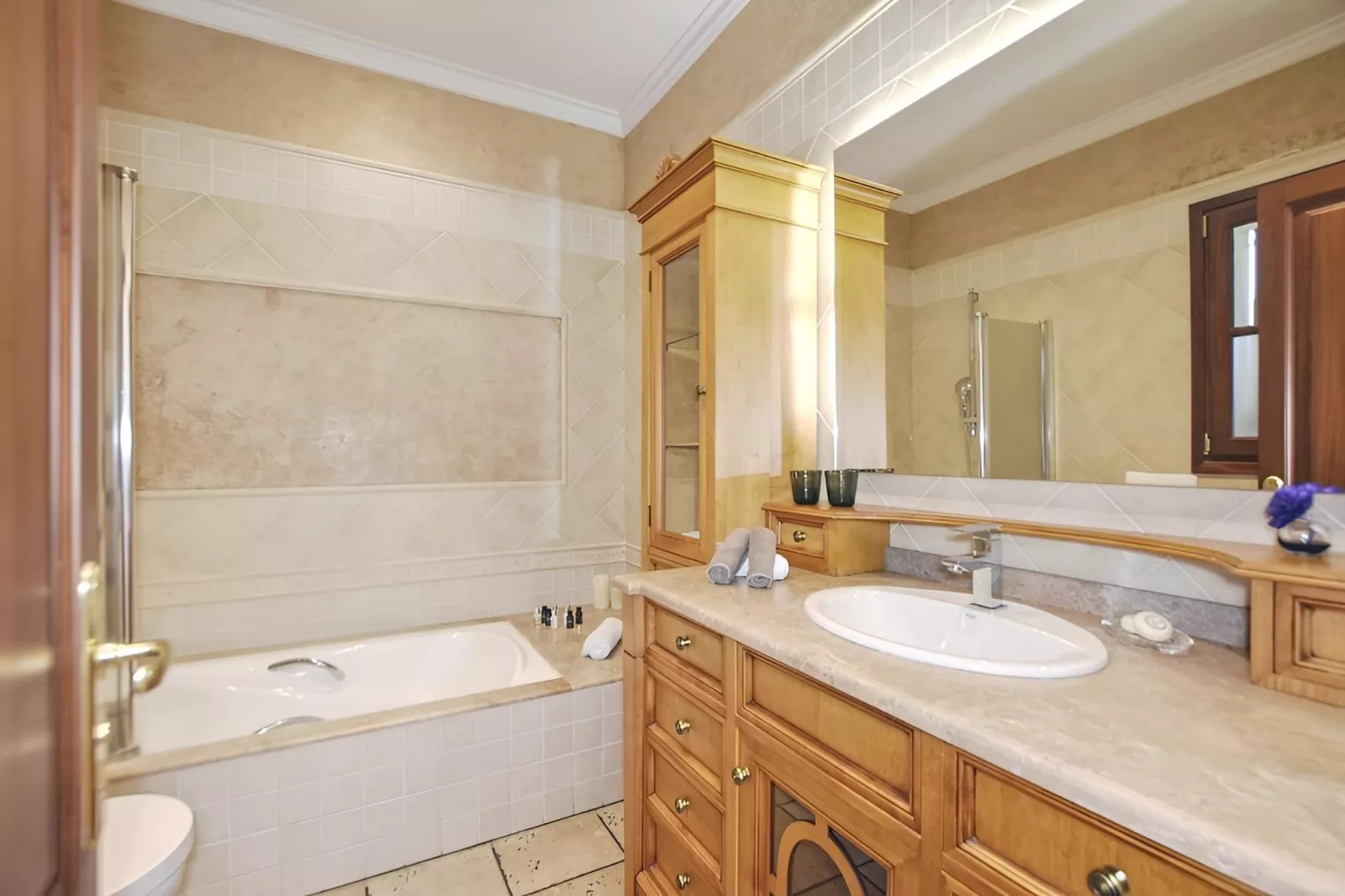 La Canova Manacor-Badkamer