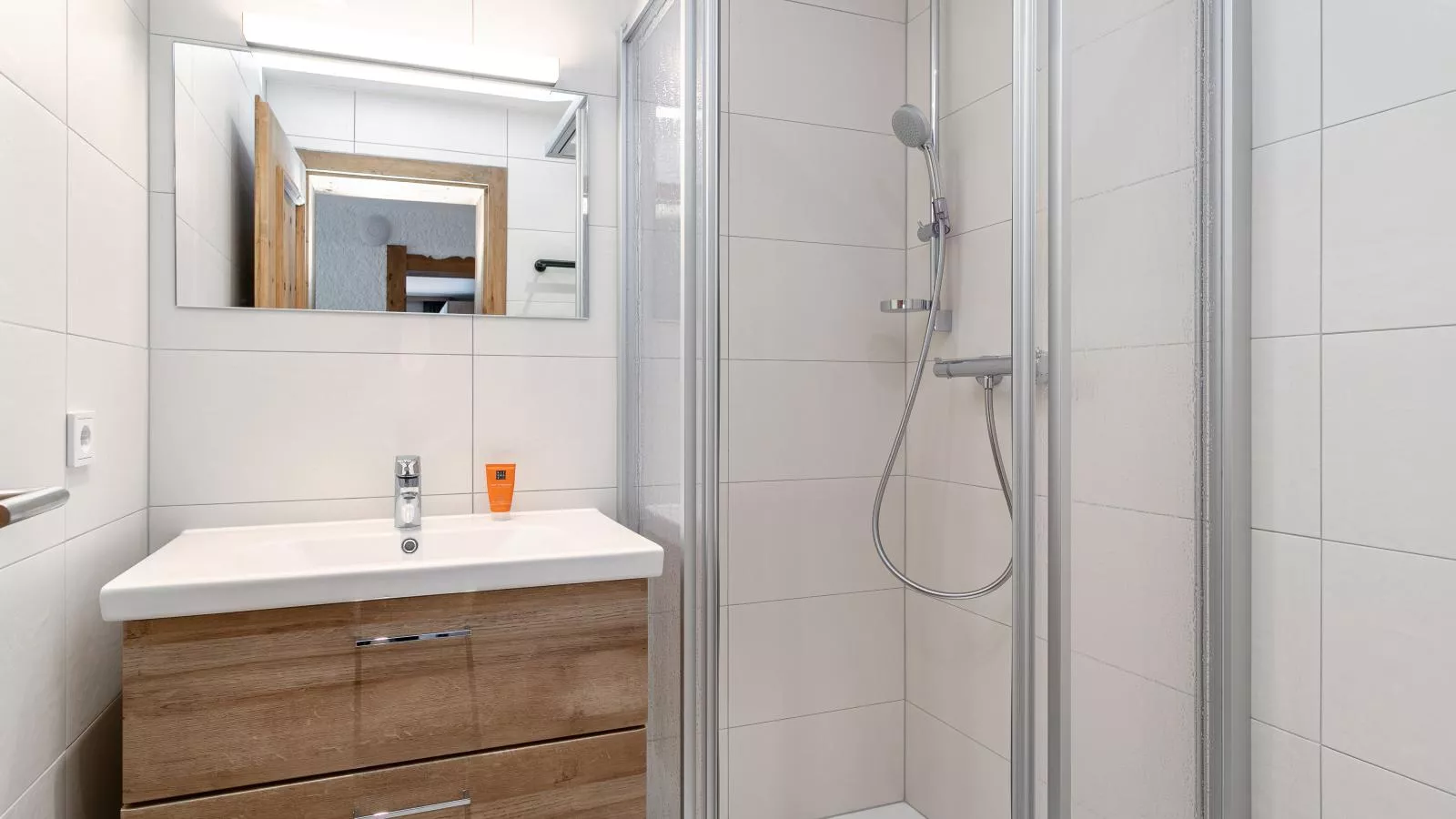 Hacklerhof Top 2 und 3 - Badkamer