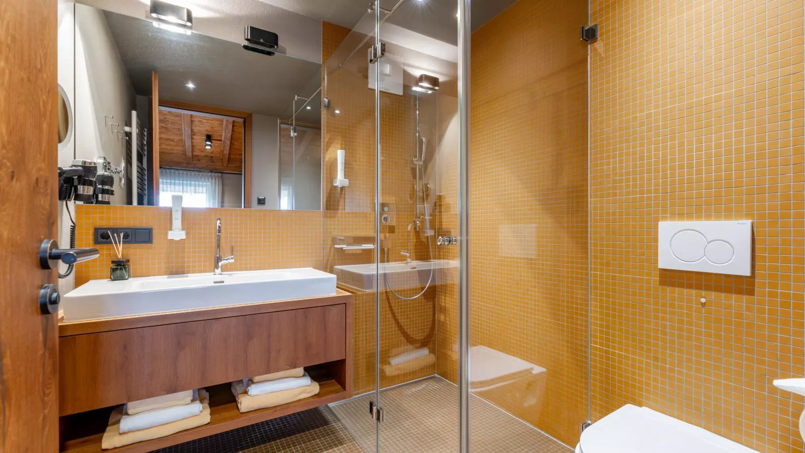 Tauern Suites Mitterwirt TOP 121  122-Badkamer