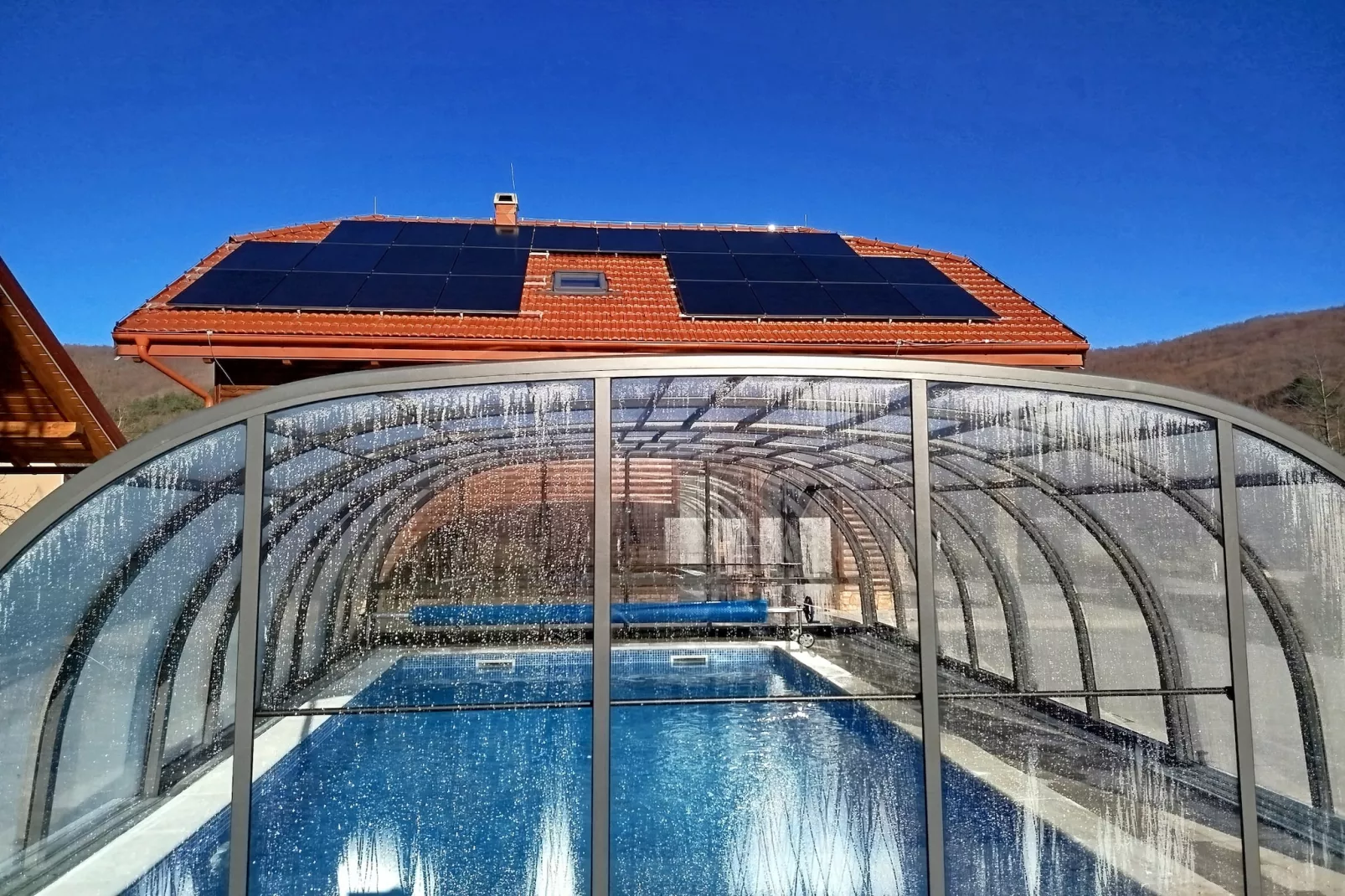 Villa Brusiana with covered heated pool