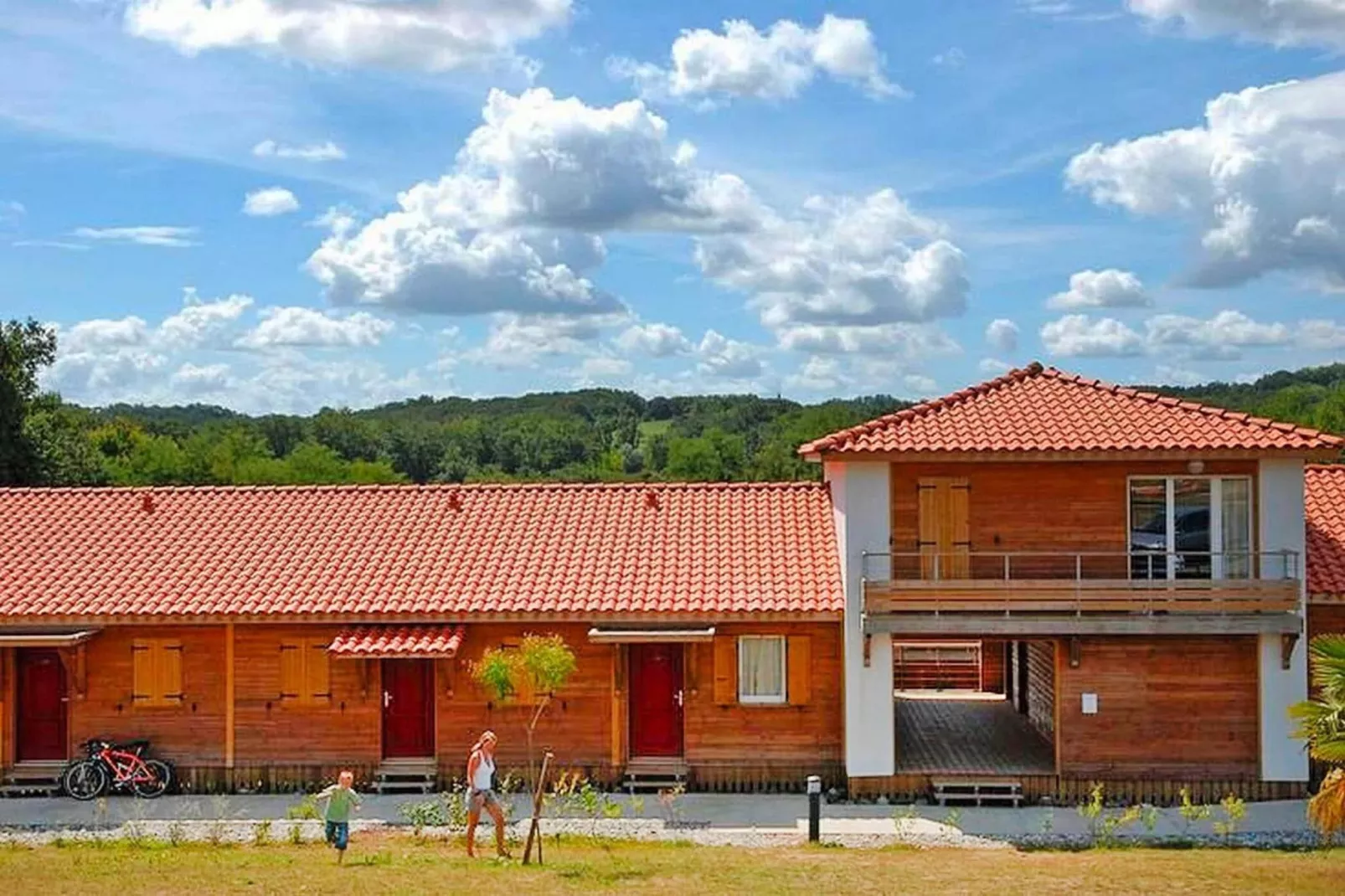 Residence Les Hameaux de la Chalosse Cassen // 3pcs 6 pers - Buitenkant zomer