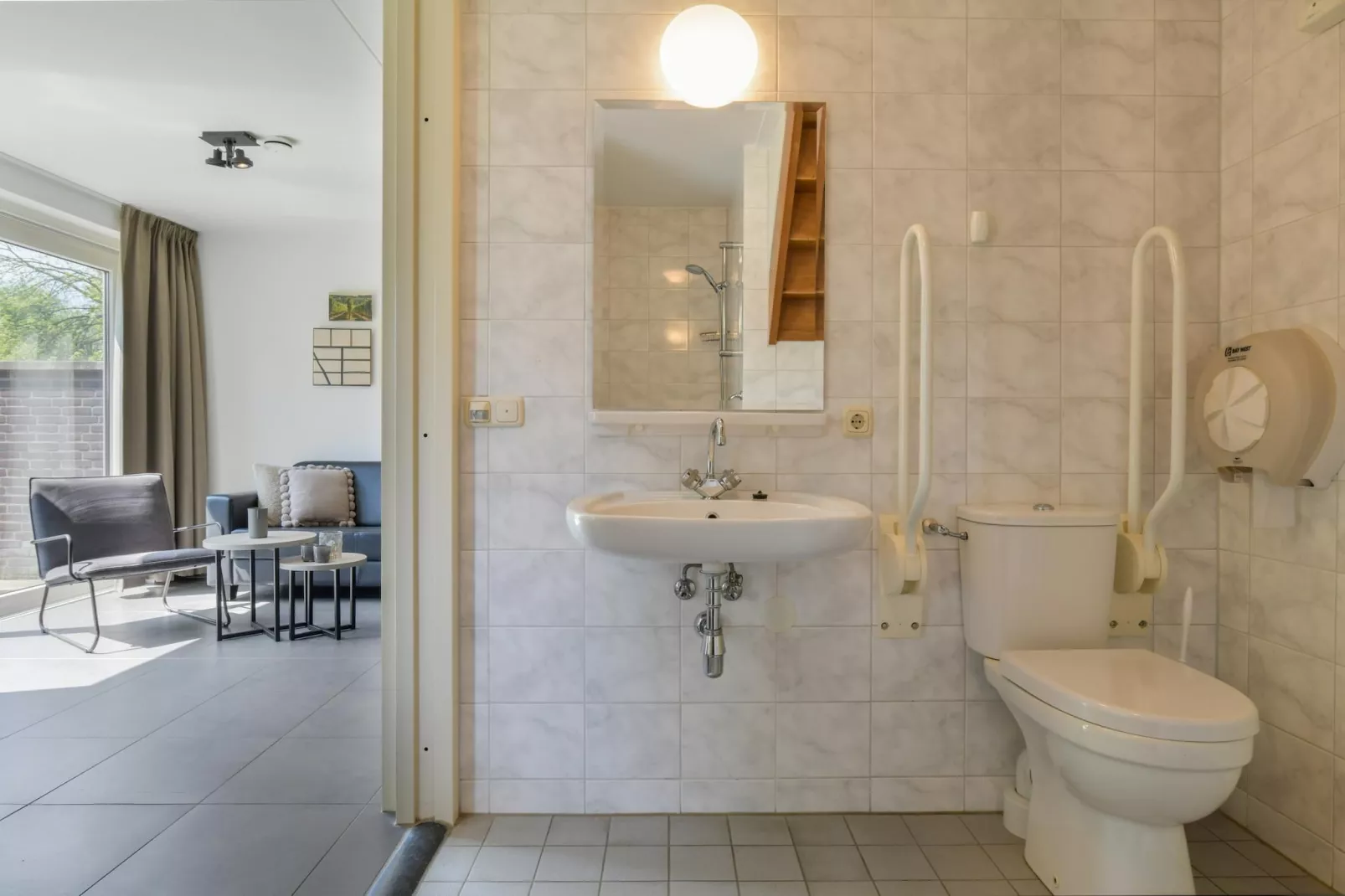 Vakantiepark Reevallis 5 - Badkamer