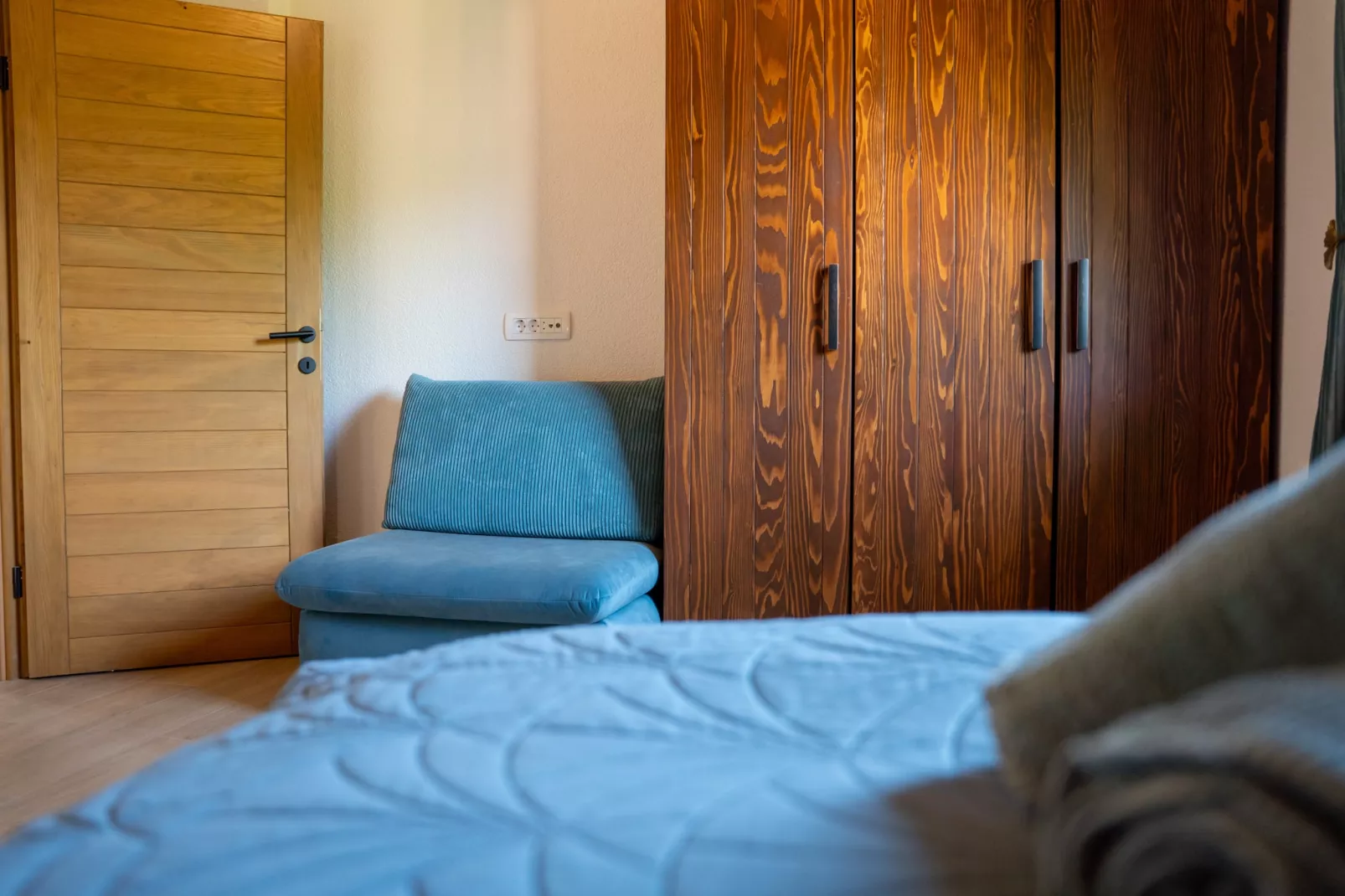 Villa Brusiana with covered heated pool-Slaapkamer