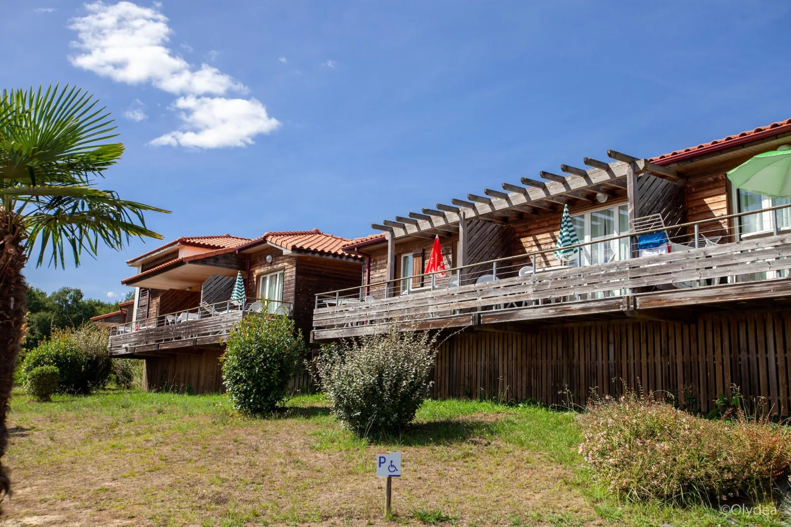 Residence Les Hameaux de la Chalosse Cassen // 3pcs 6 pers - Buitenkant zomer