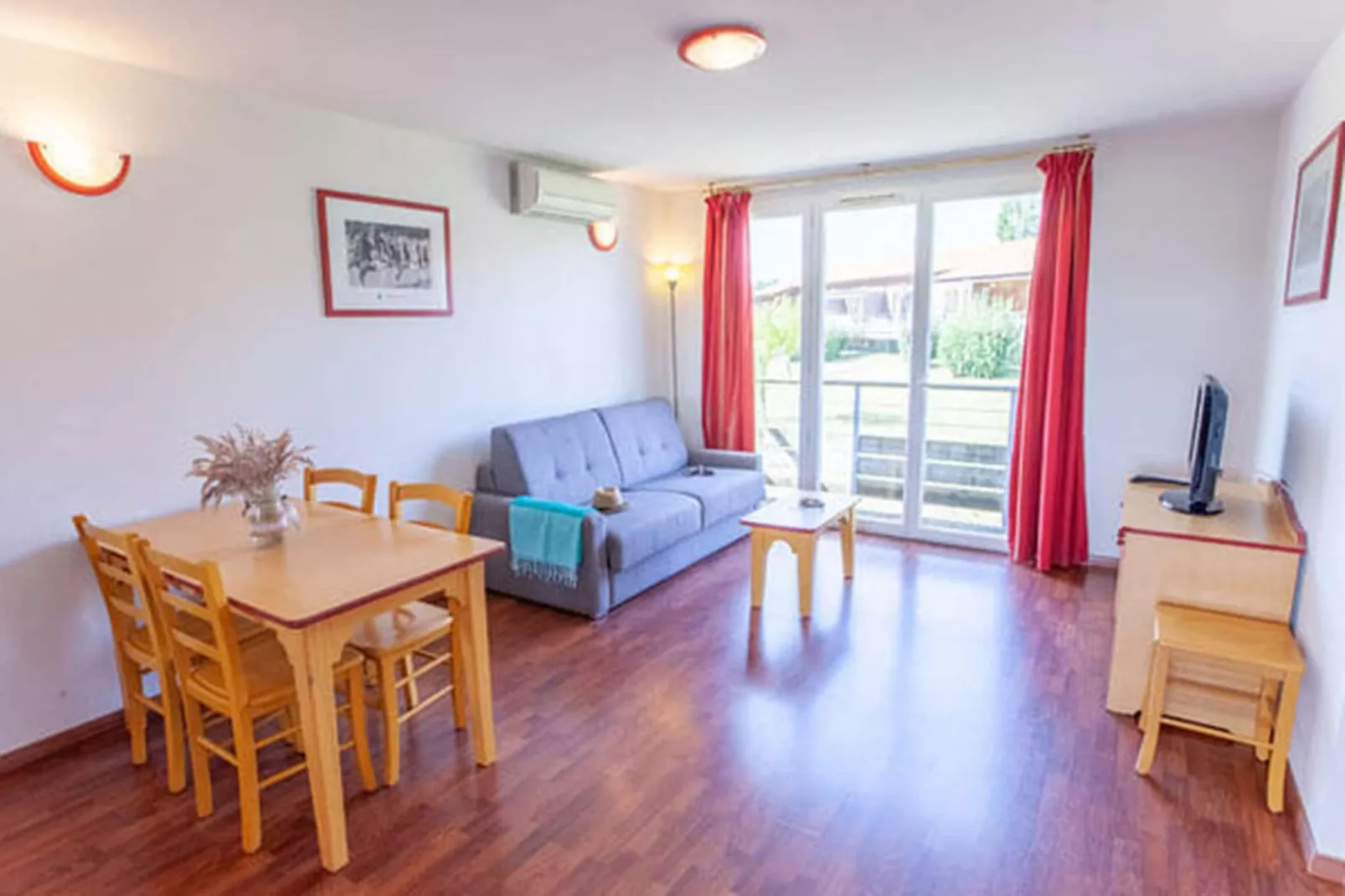 Residence Les Hameaux de la Chalosse Cassen // 2pcs 4 pers - Woonkamer