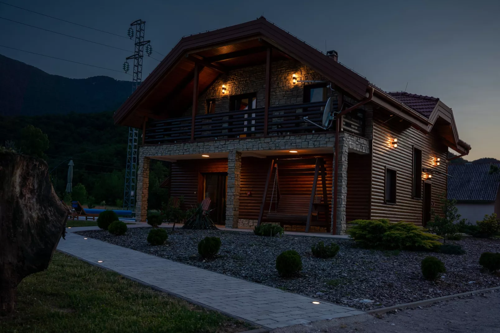 Villa Brusiana with covered heated pool-Buitenlucht