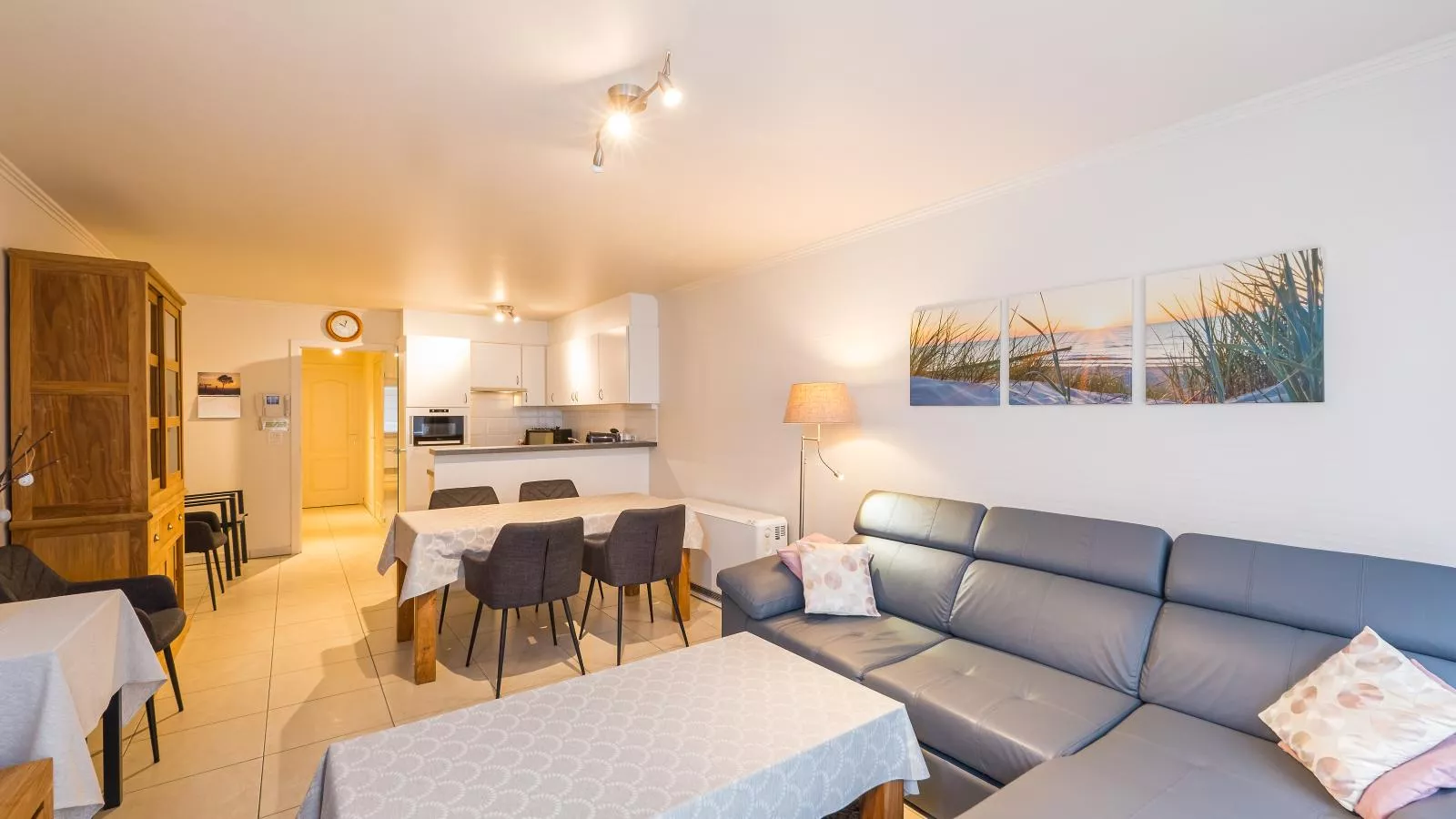 De Ra - 0101 + park. 45 (Antigua)