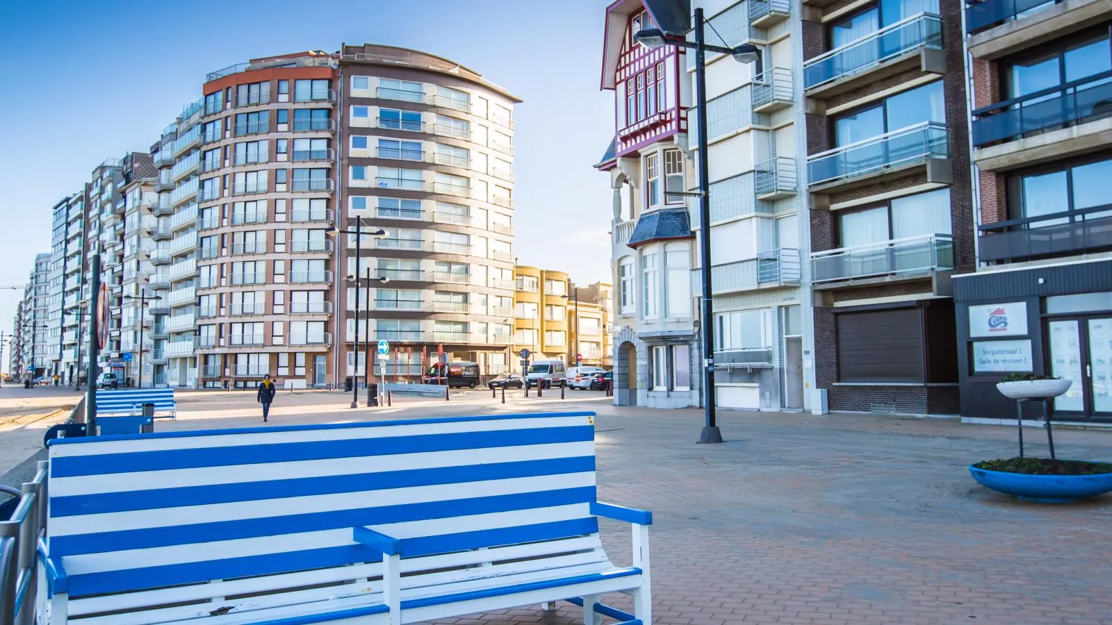 Les Amiraux - 0701 + box 2-Buitenlucht