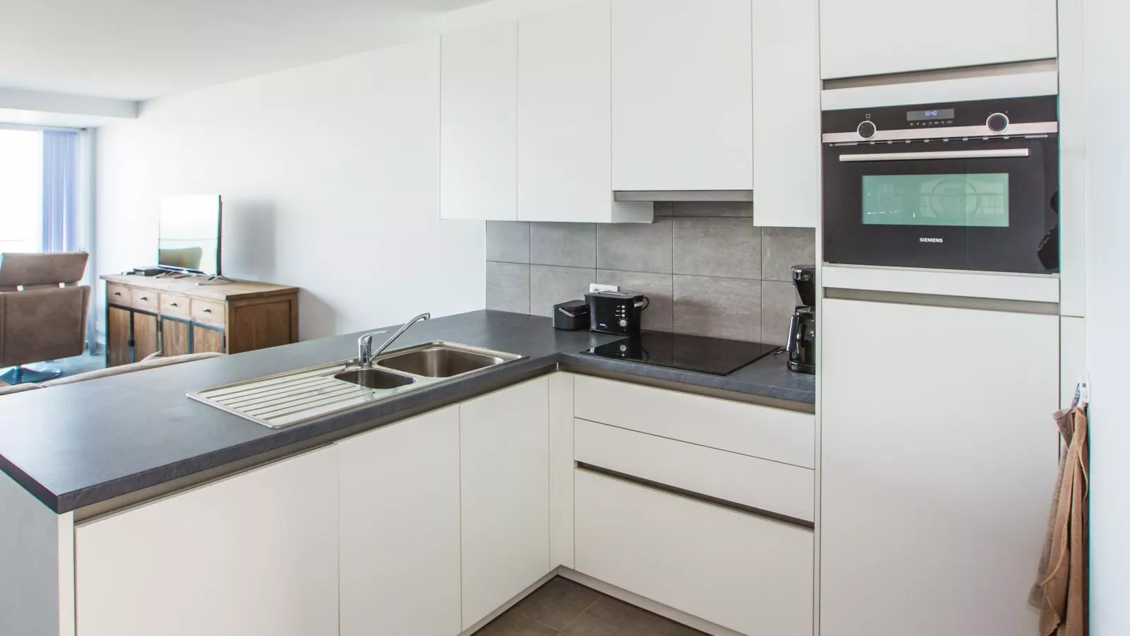 Les Amiraux - 0701 + box 2-Keuken