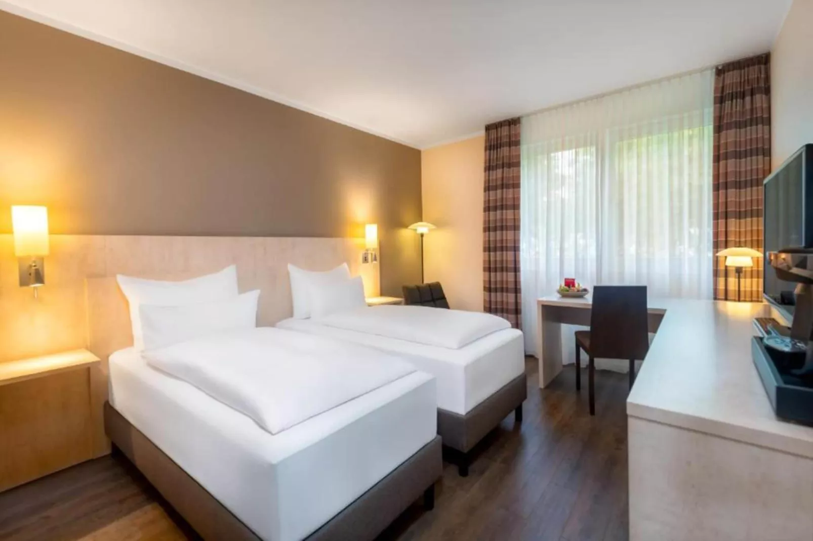 Mercure Hotel - Standard Twin Room