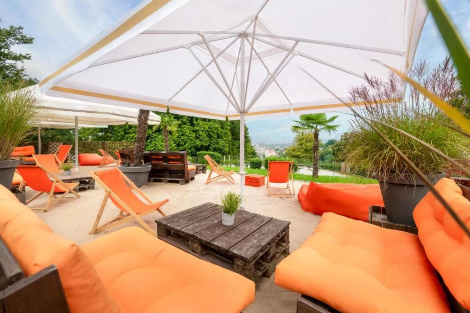 Mercure Hotel - Standard King Room