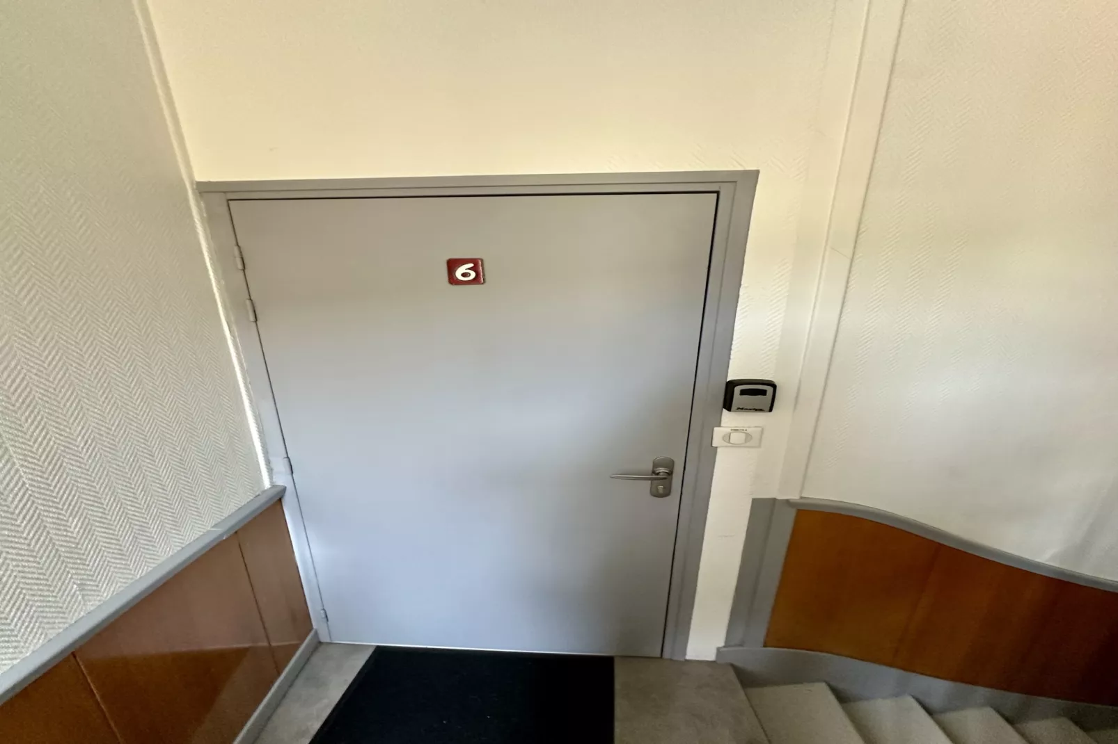 Les Champs d'Auvergne 6-Hal-ontvangst