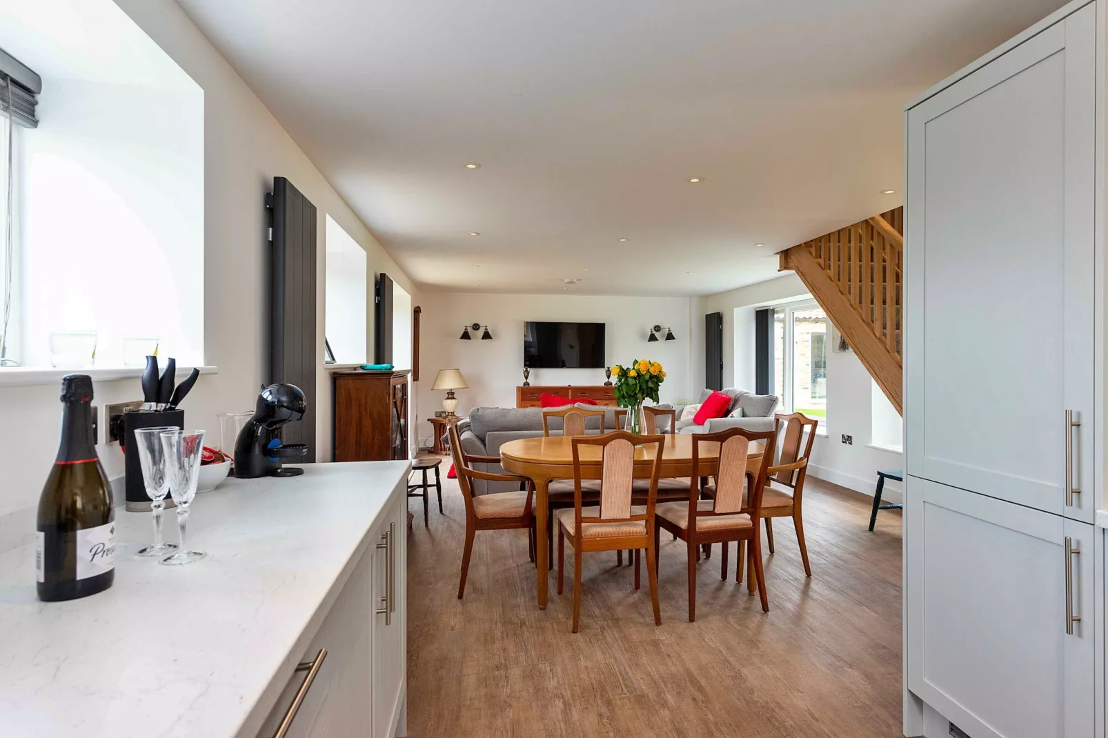 The Warren - Eetkamer