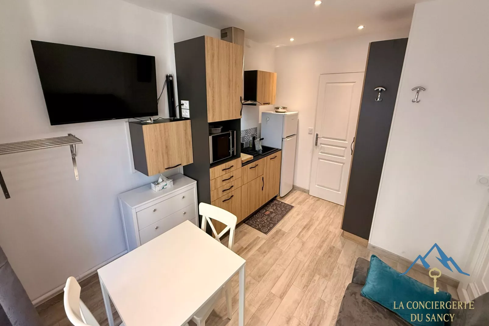 Les Soldanelles Le Mont Dore 12 pers - Woonkamer