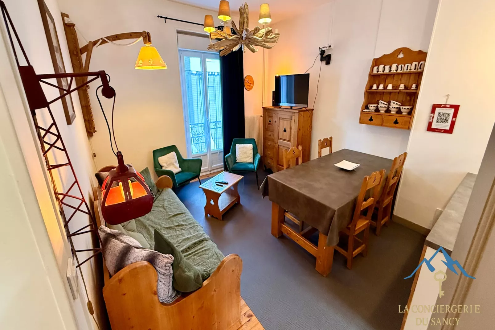 L'Abondance -Le Mont Dore 6pers - Eetkamer