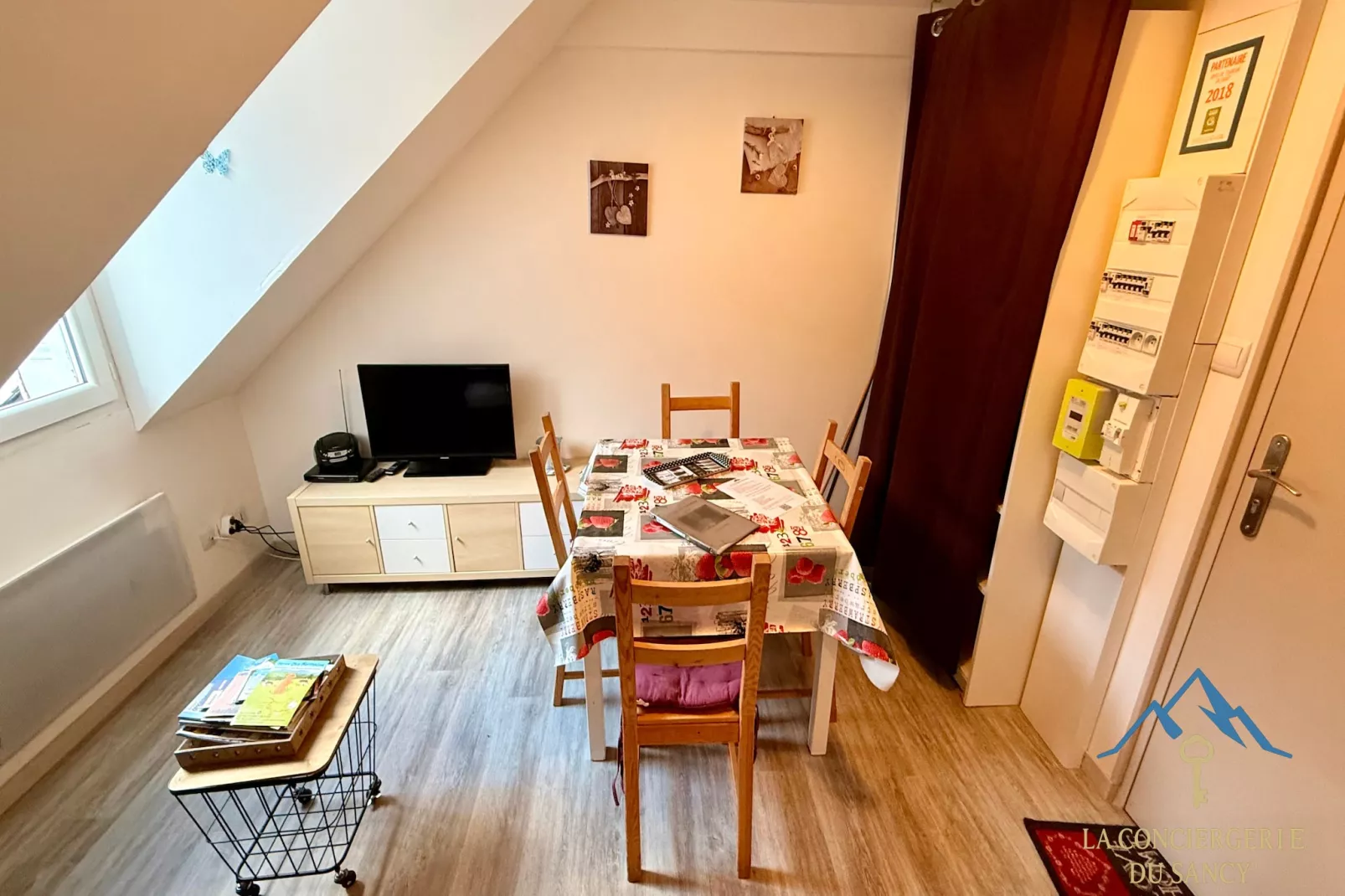 Le Bordeaux 14 Le Mont Dore 2/4pers-Eetkamer