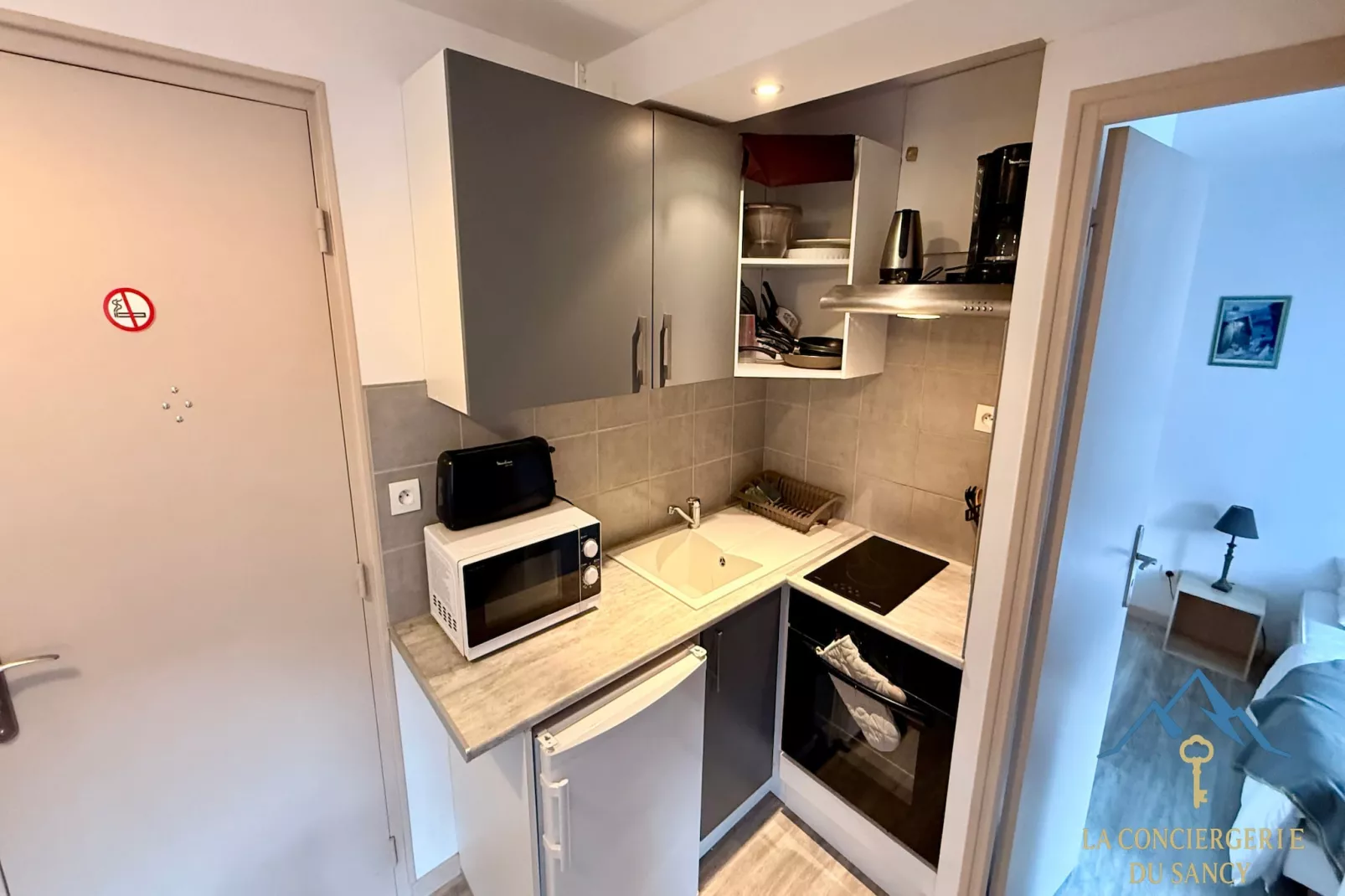 Le Bordeaux 14 Le Mont Dore 2/4pers-Keuken