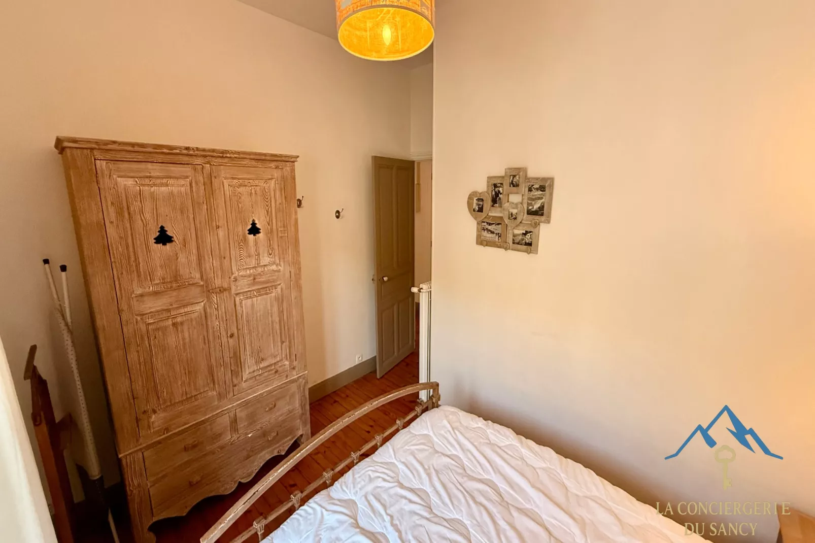 Le Ferrandaise -Le Mont Dore 6 pers - Slaapkamer