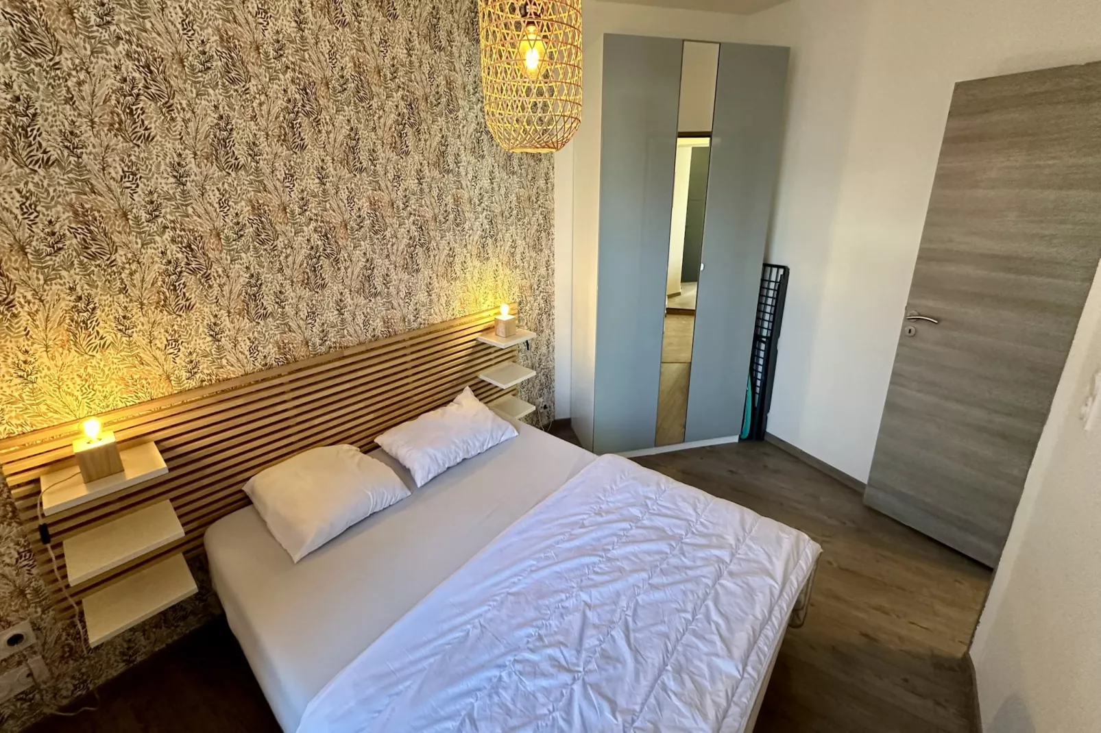 Au Cœur du Mont Dore : 6 personnes-Slaapkamer