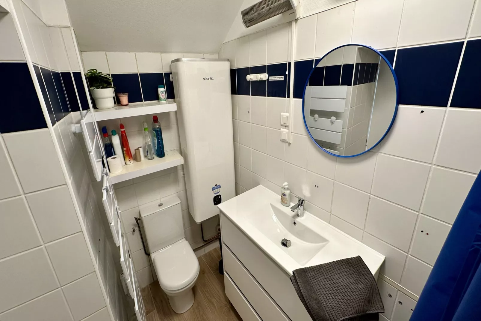 Le T2 Montlosier Le Mont Dore 4 pers-Badkamer