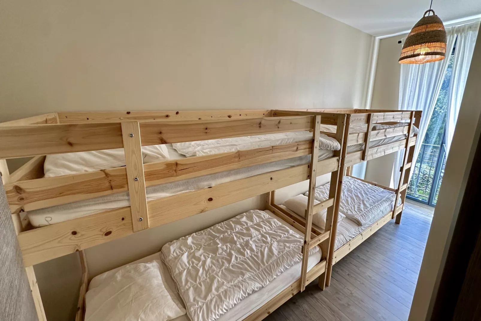 Au Cœur du Mont Dore : 6 personnes-Slaapkamer