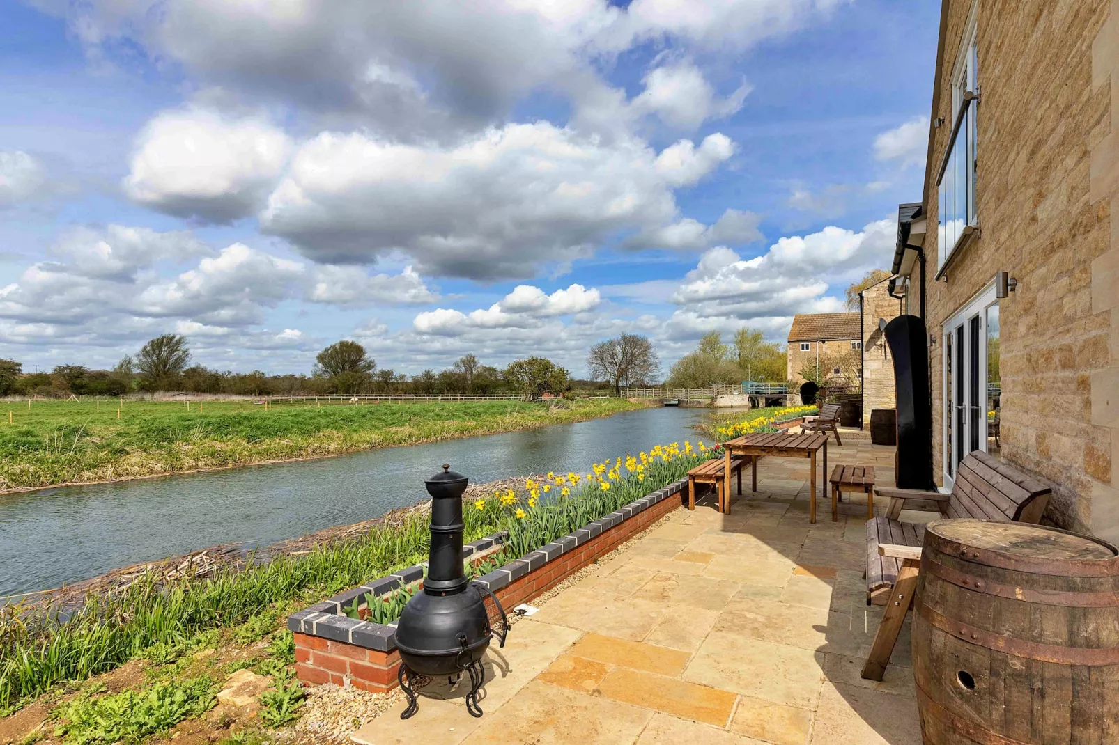 The Holt - Buitenlucht