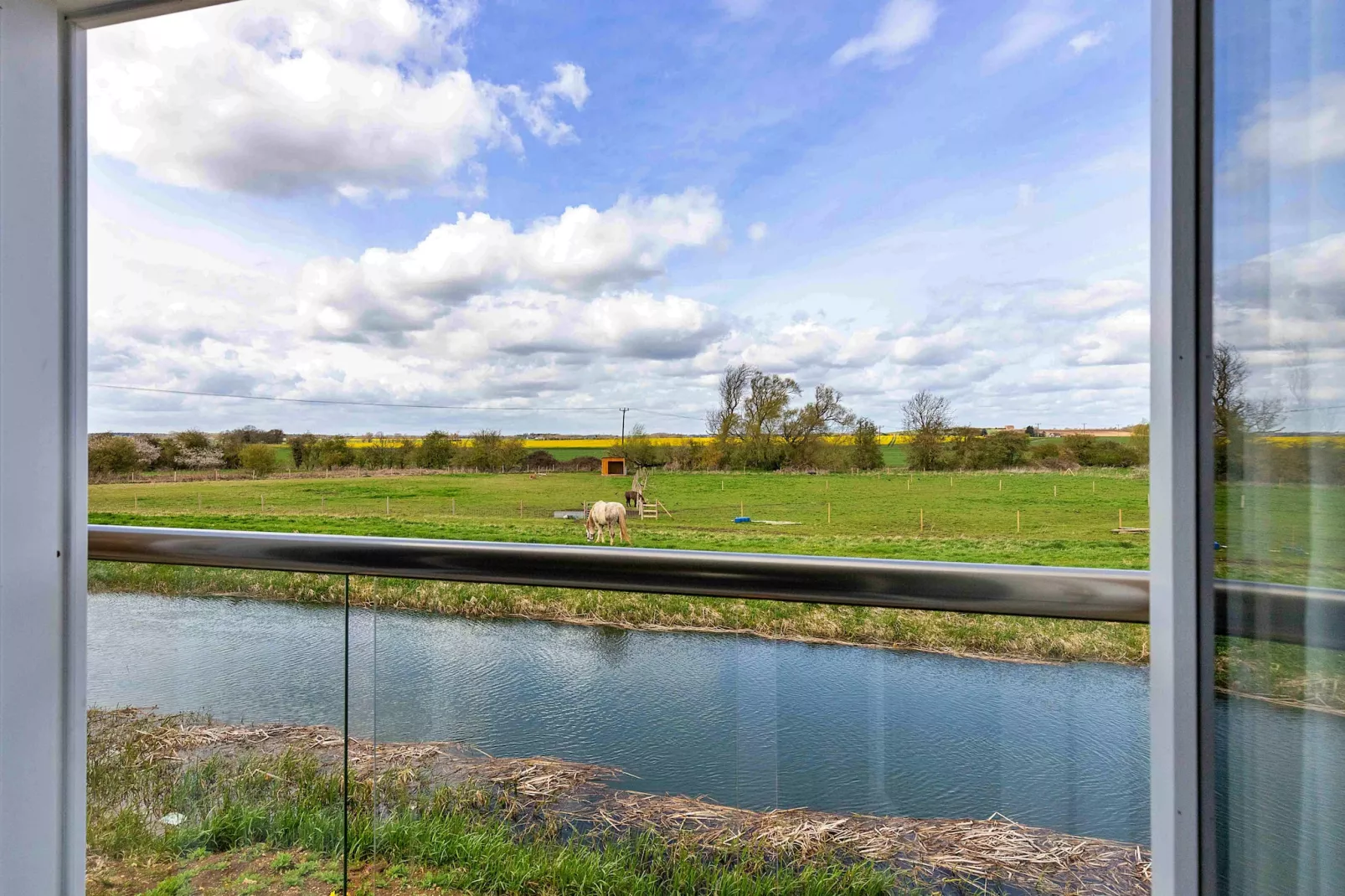 The Holt - Buitenlucht