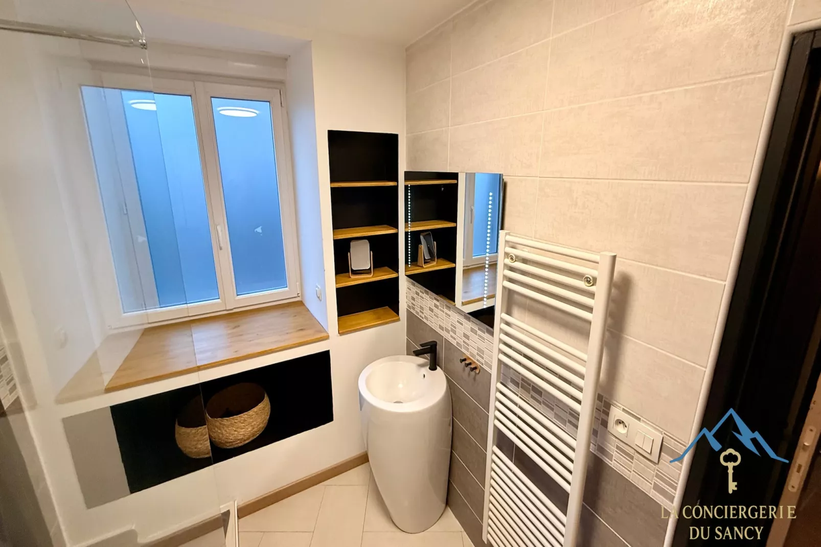 Le Cocon des Cimes Le Mont Dore 6pers - Badkamer