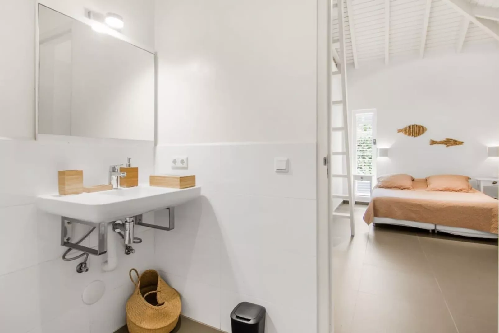 Holidays | 35-Badkamer