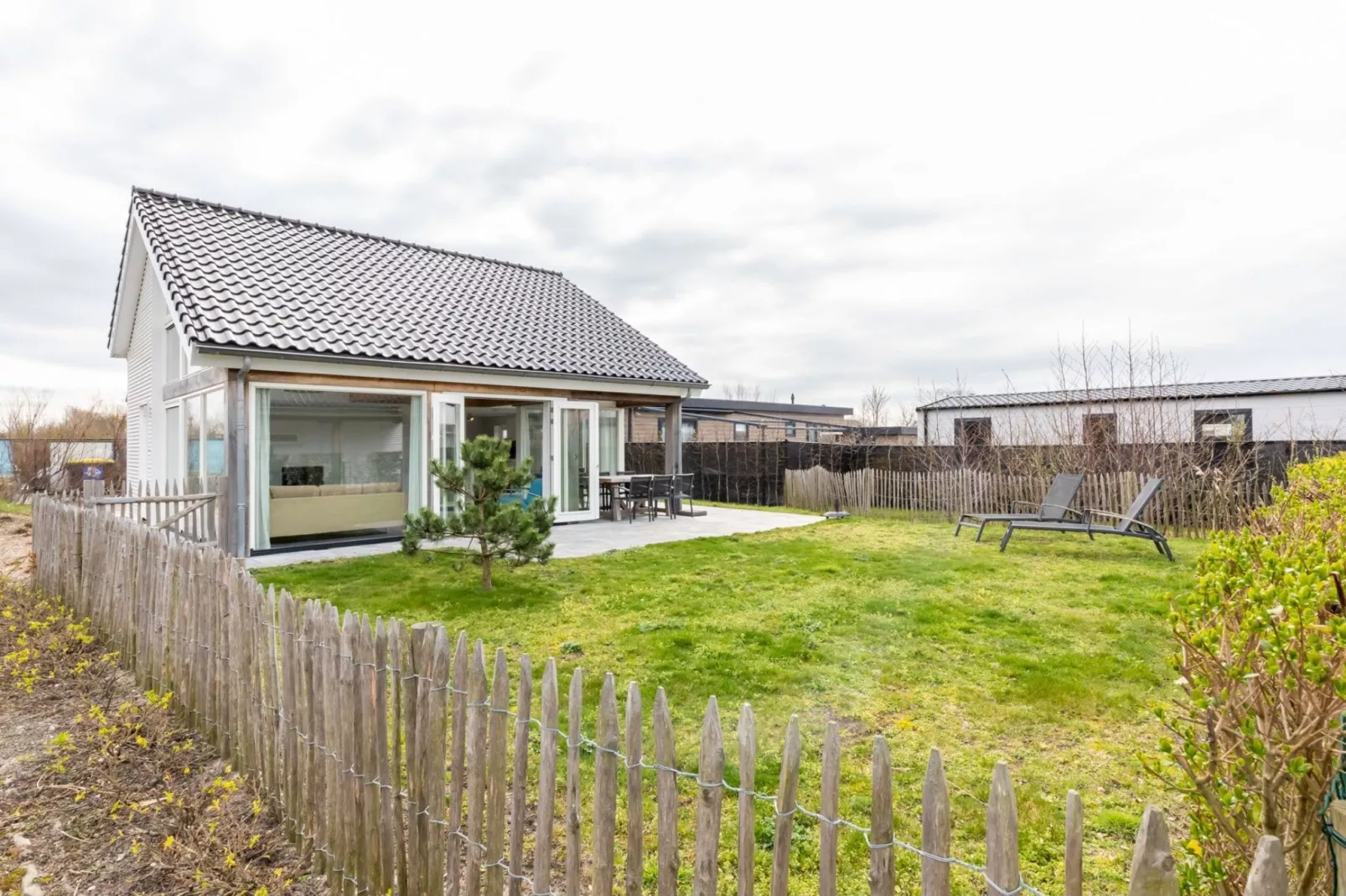 Strandvilla 30-Buitenkant zomer