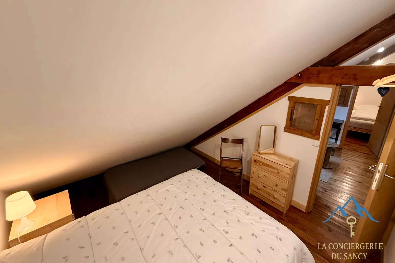 Le Mont Dole Duplex 11 pers - Slaapkamer